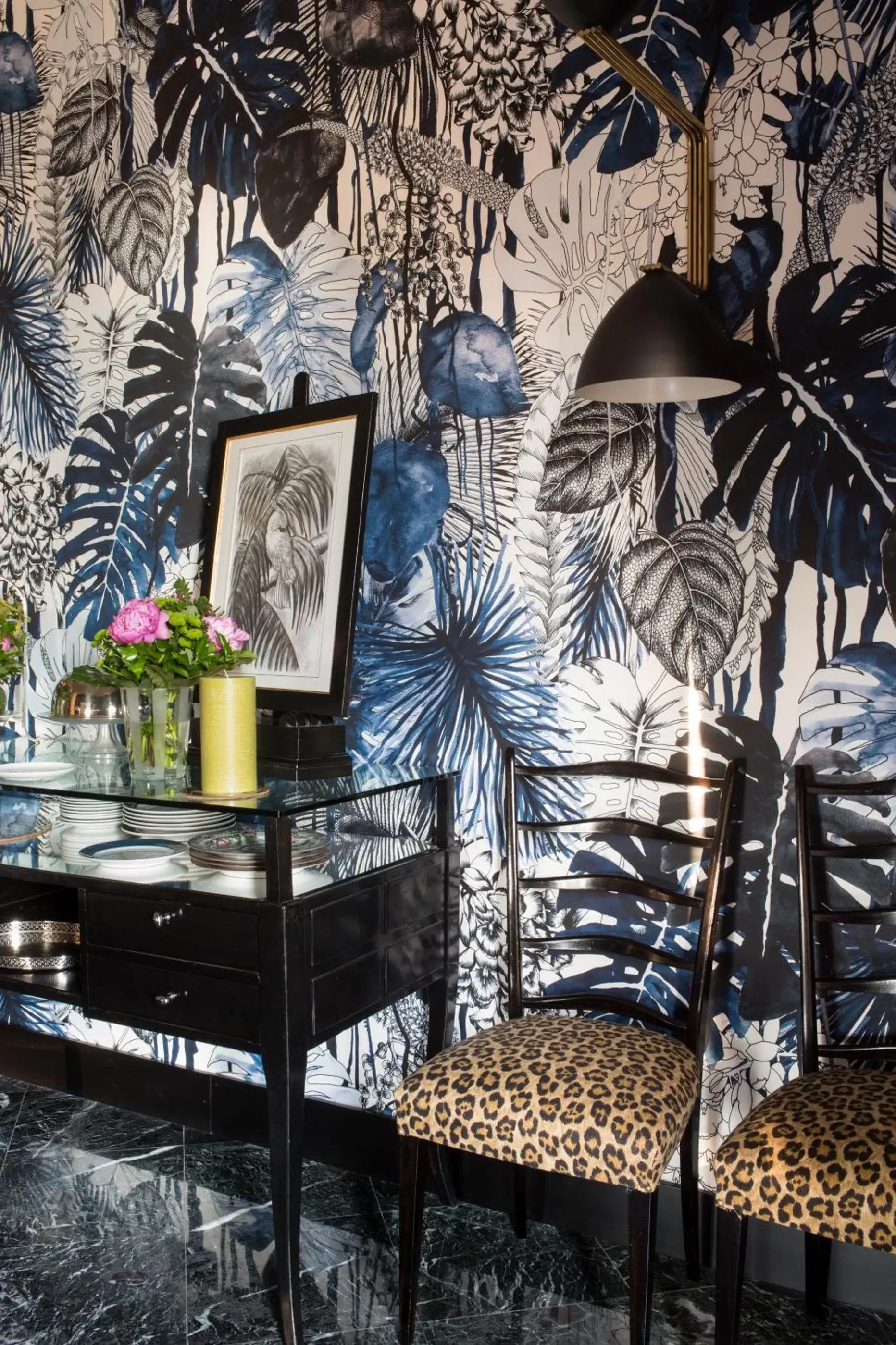Decorative detail in Velona's Jungle Luxury Suites