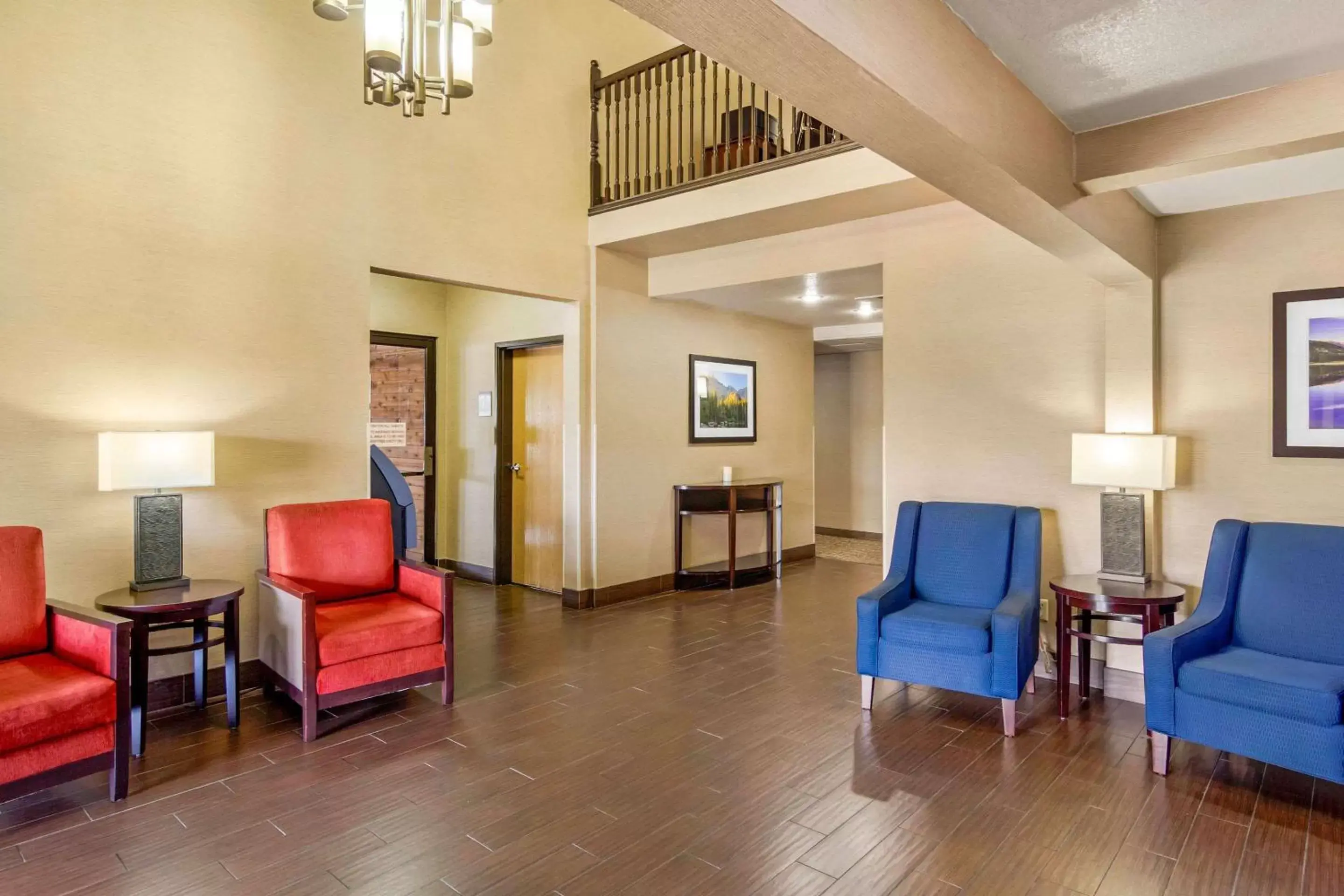 Lobby or reception, Seating Area in Comfort Inn & Suites Greeley
