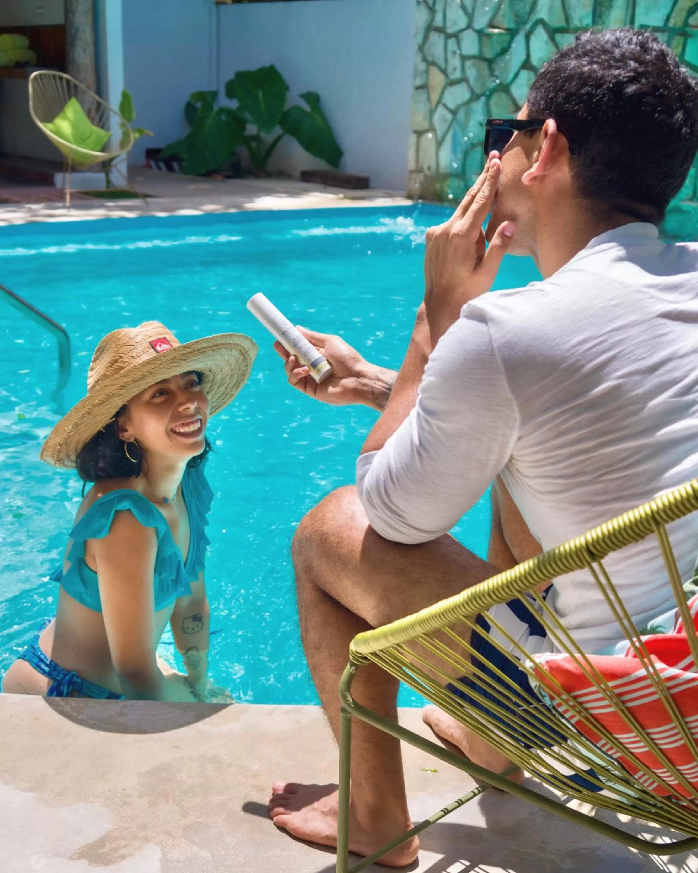 Pool view, Swimming Pool in Albatros Suites by Bedsfriends