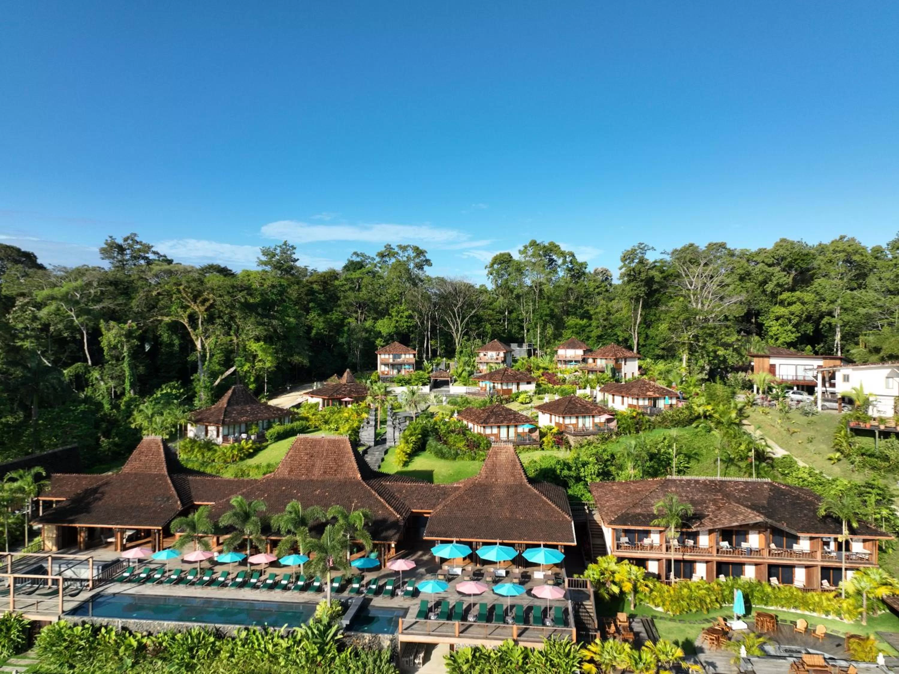 Property building in La Coralina Island House