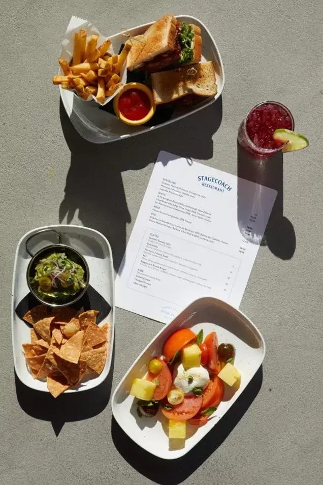 Food in Shady Villa Hotel Food in Shady Villa Hotel