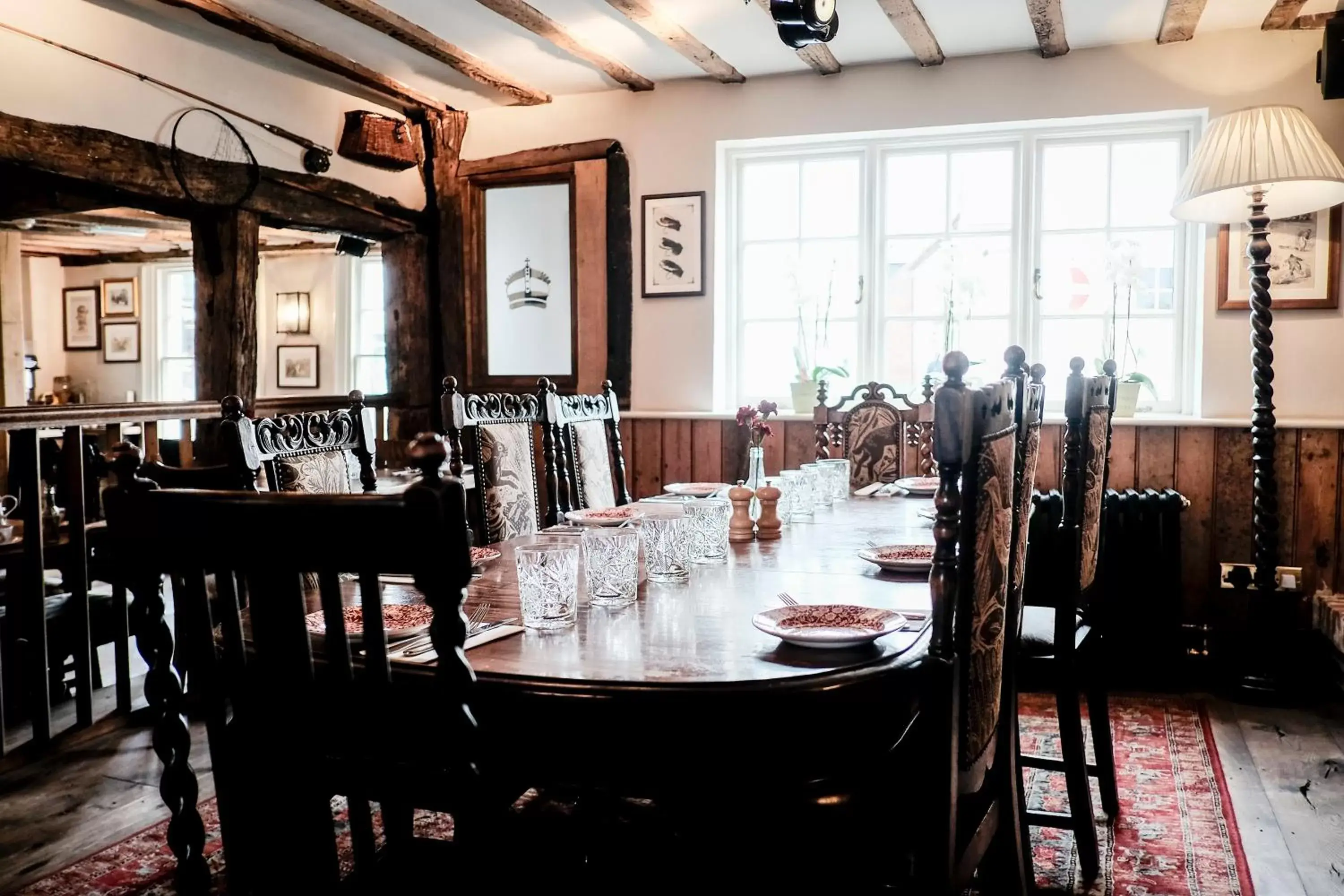 Restaurant/Places to Eat in The Crown Inn