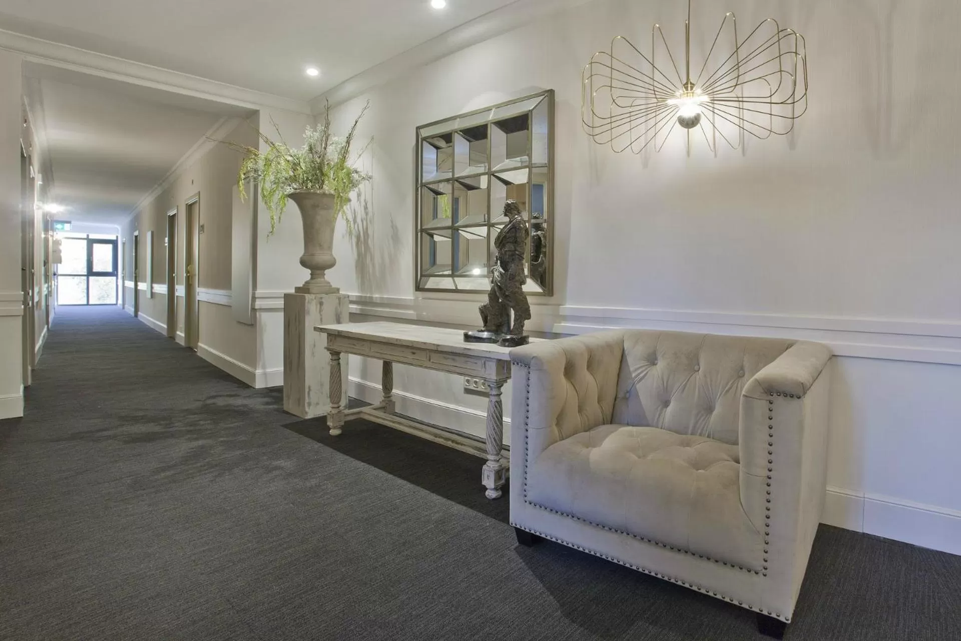 Decorative detail in Hotel Tres Reyes Pamplona