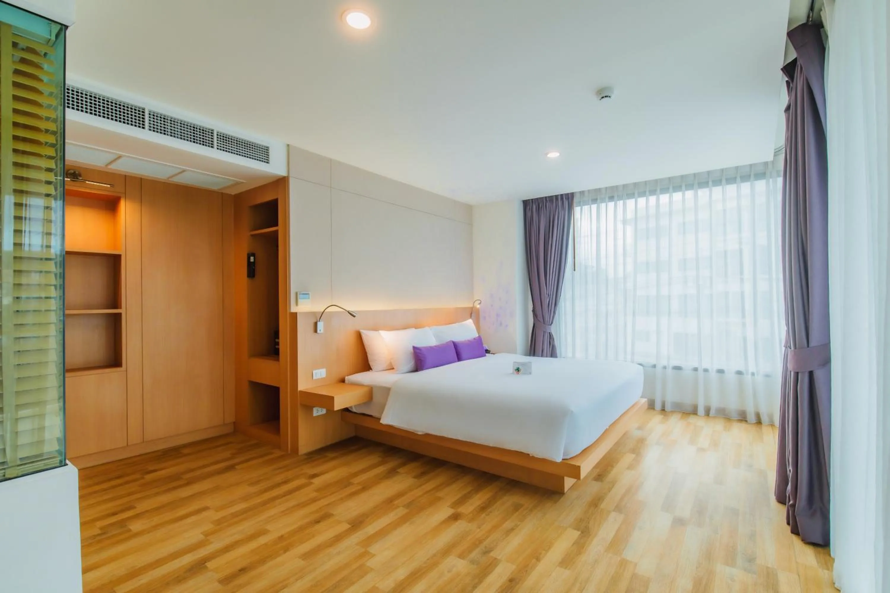 Bed in The Lunar Patong