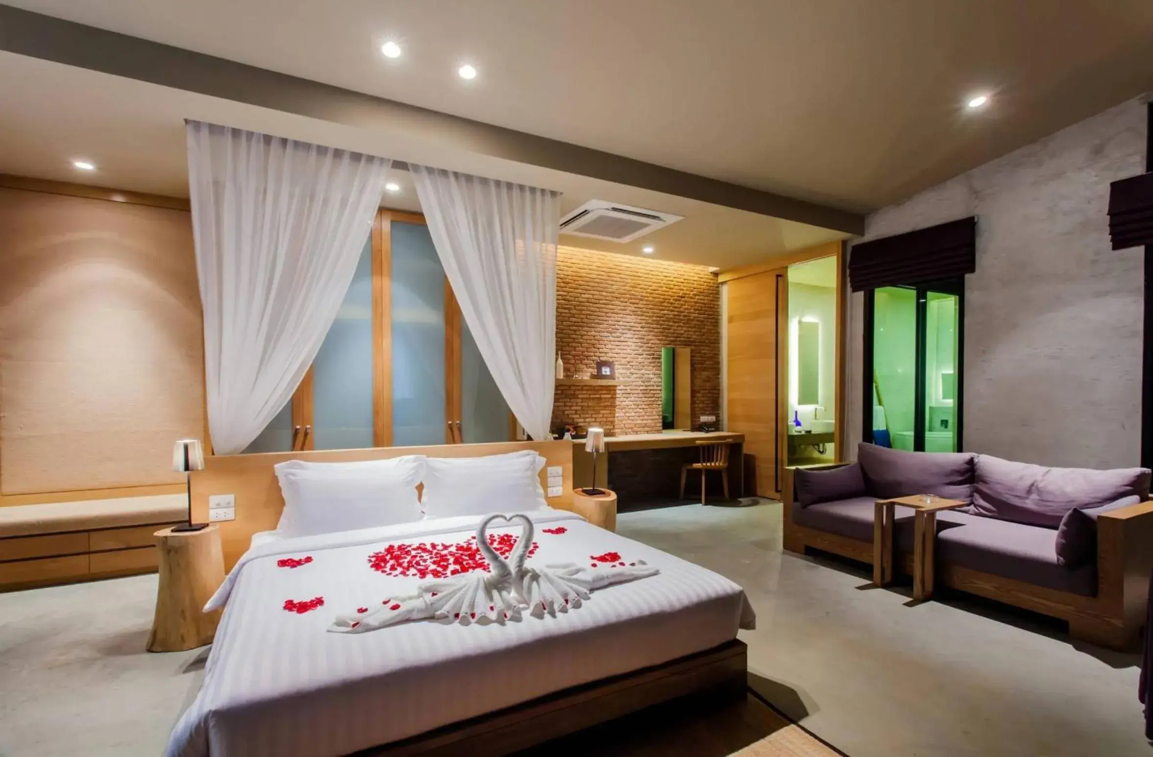 Bedroom, Bed in Sea Two Pool Villa Resort Pattaya