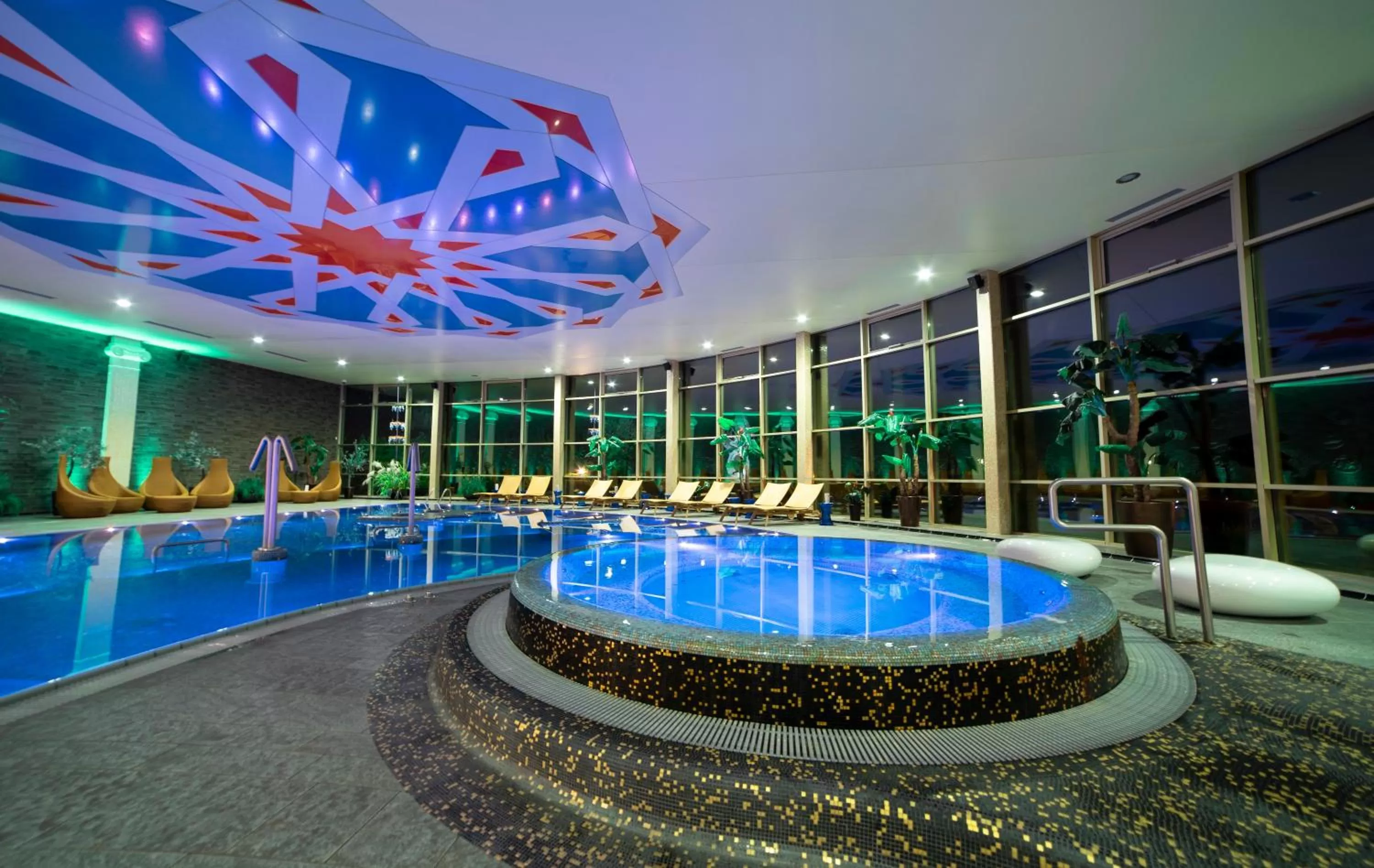 Swimming pool in Harmony Park Hotel & SPA