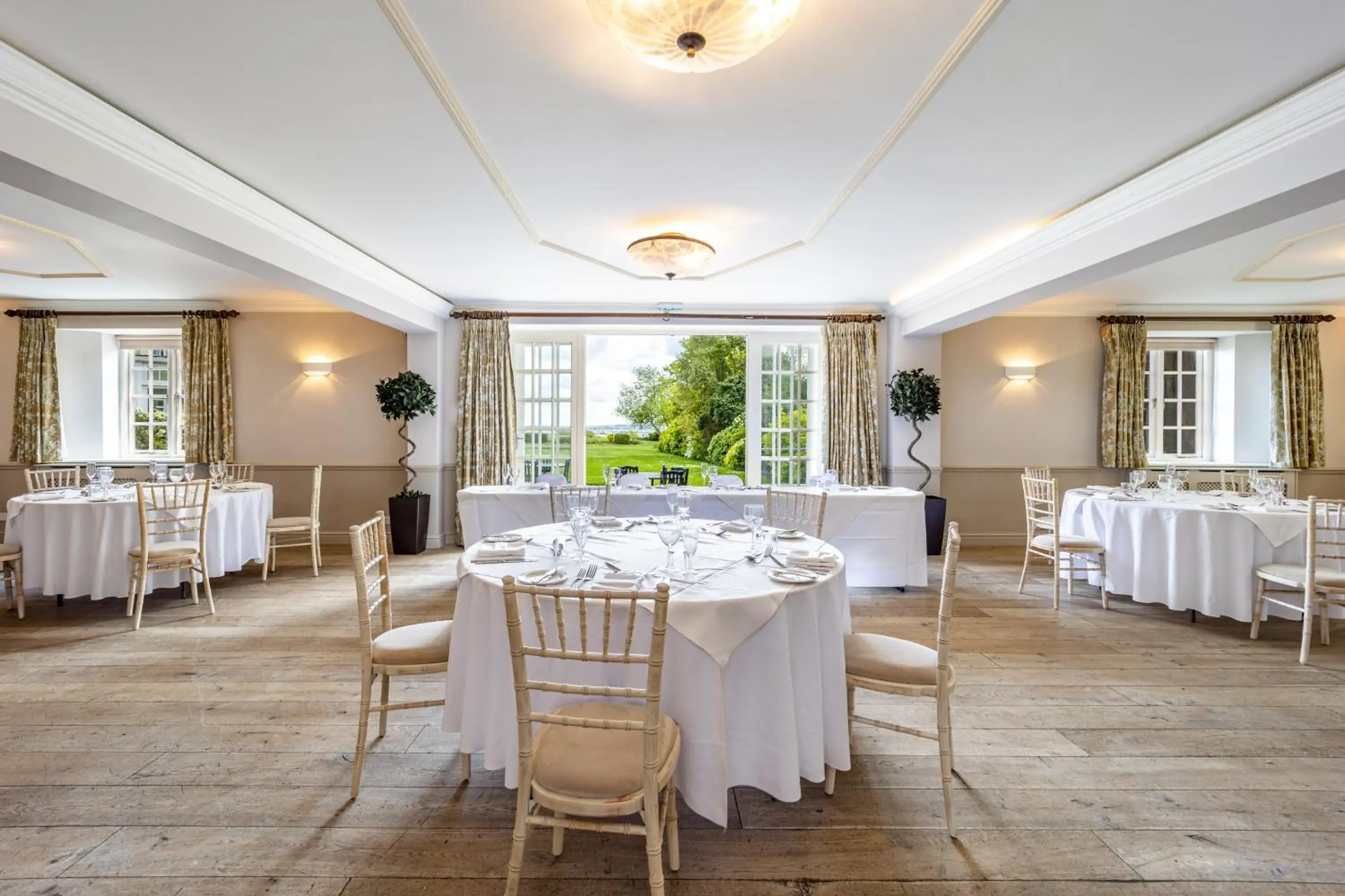 Banquet/Function facilities, Restaurant/Places to Eat in Best Western Leigh Park Hotel