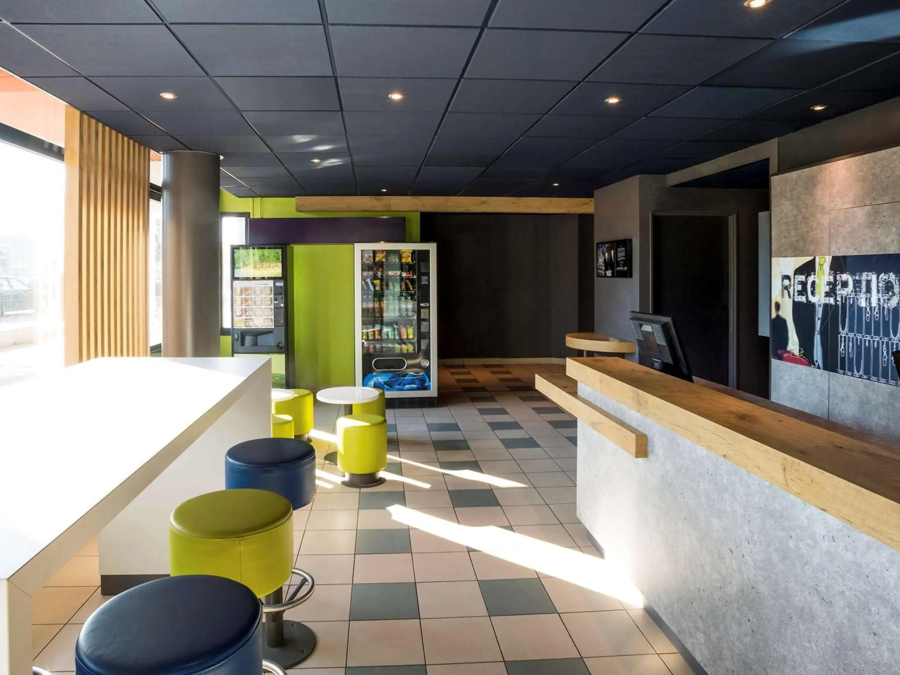 On site, Lobby/Reception in Ibis Budget Orly Chevilly Tram 7