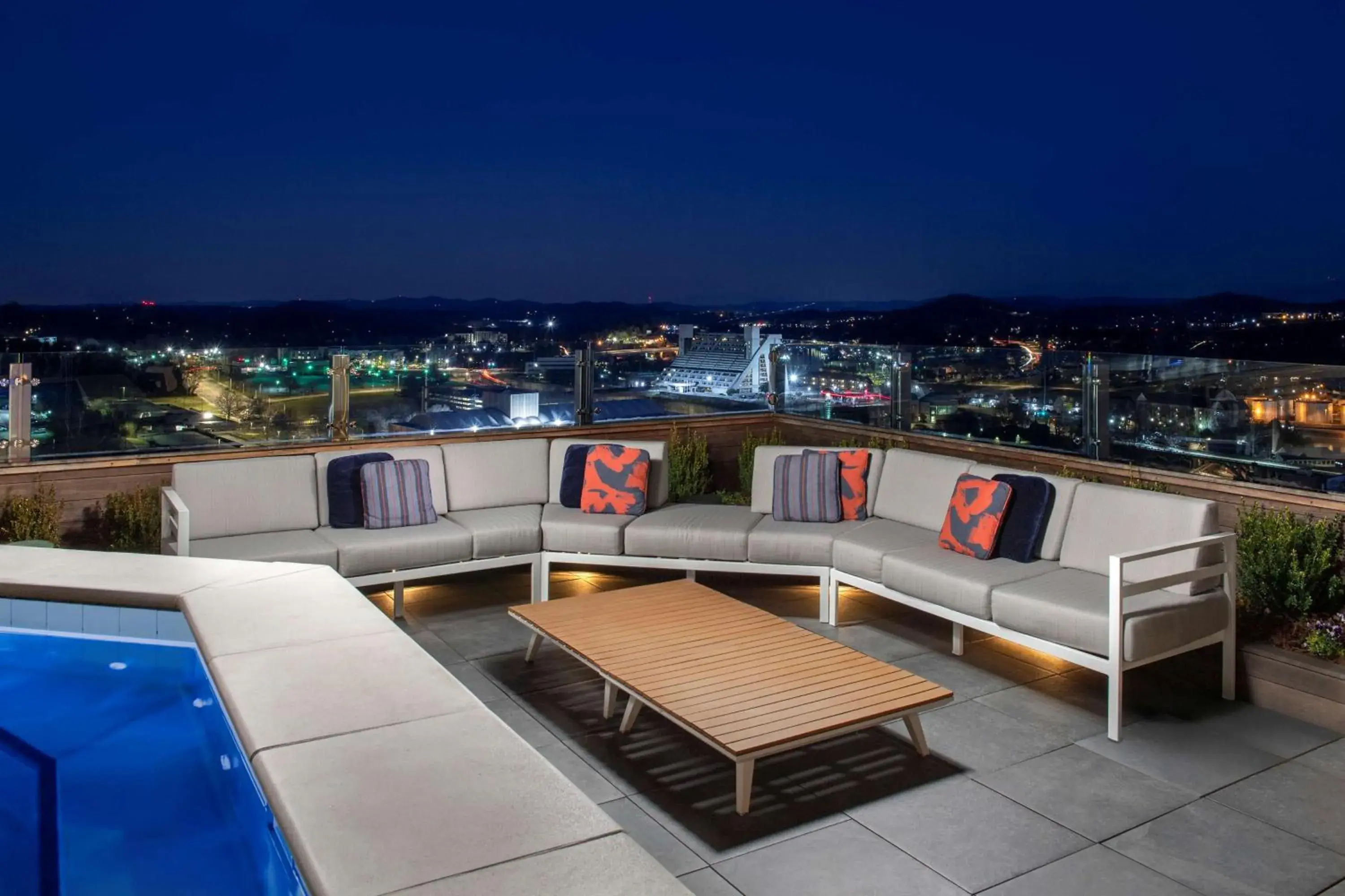 Pool view in Embassy Suites By Hilton Knoxville Downtown