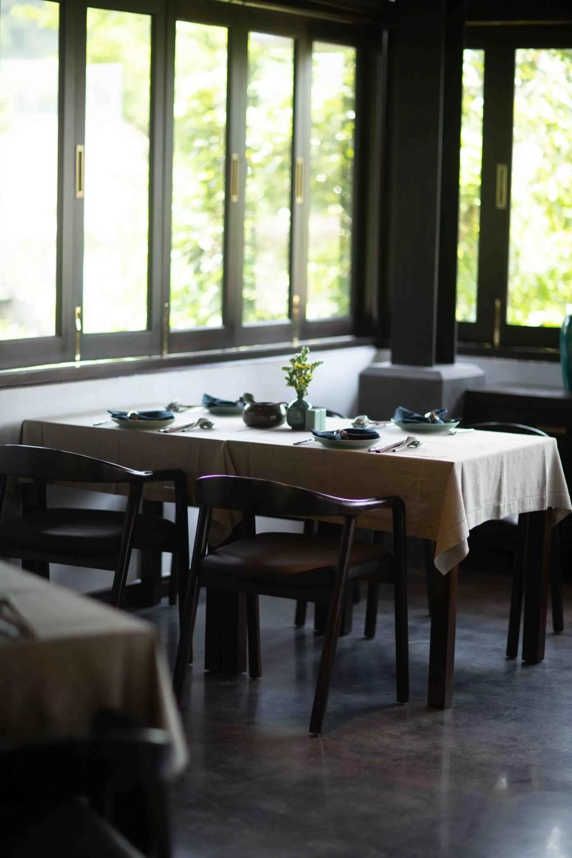 Restaurant/places to eat in Aravinda Resort Ninh Binh