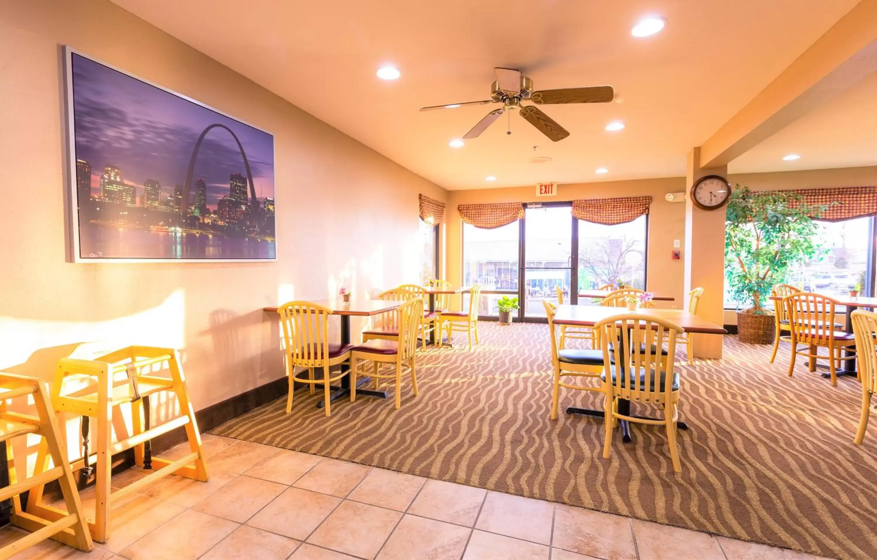 Restaurant/places to eat in Days Inn & Suites by Wyndham Cuba Restaurant/places to eat in Days Inn & Suites by Wyndham Cuba