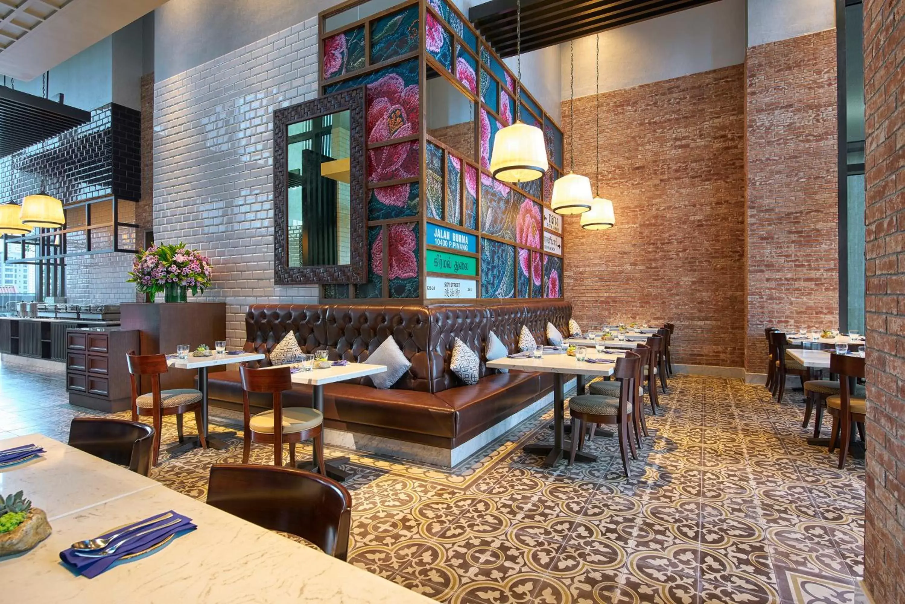 Food and drinks in Holiday Inn Singapore Little India by IHG Food and drinks in Holiday Inn Singapore Little India by IHG