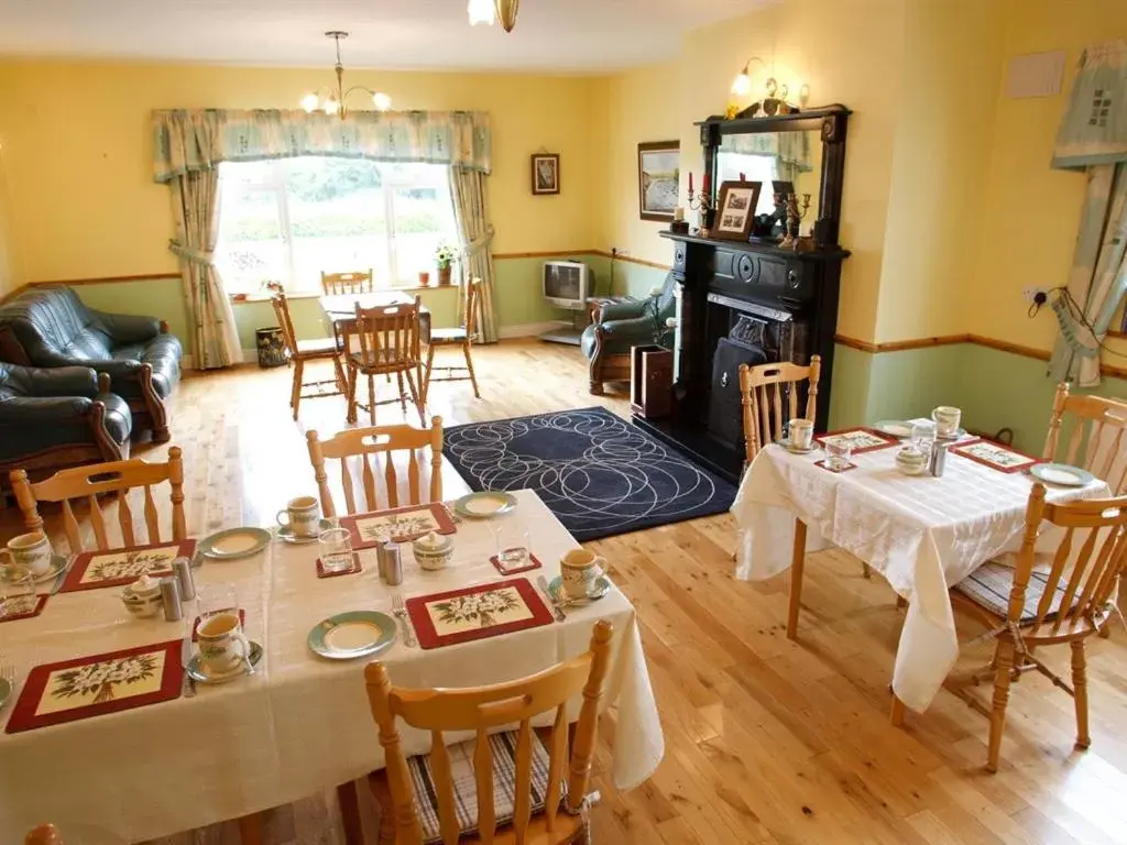 Dining area, Restaurant/Places to Eat in Dun Cromain B&B
