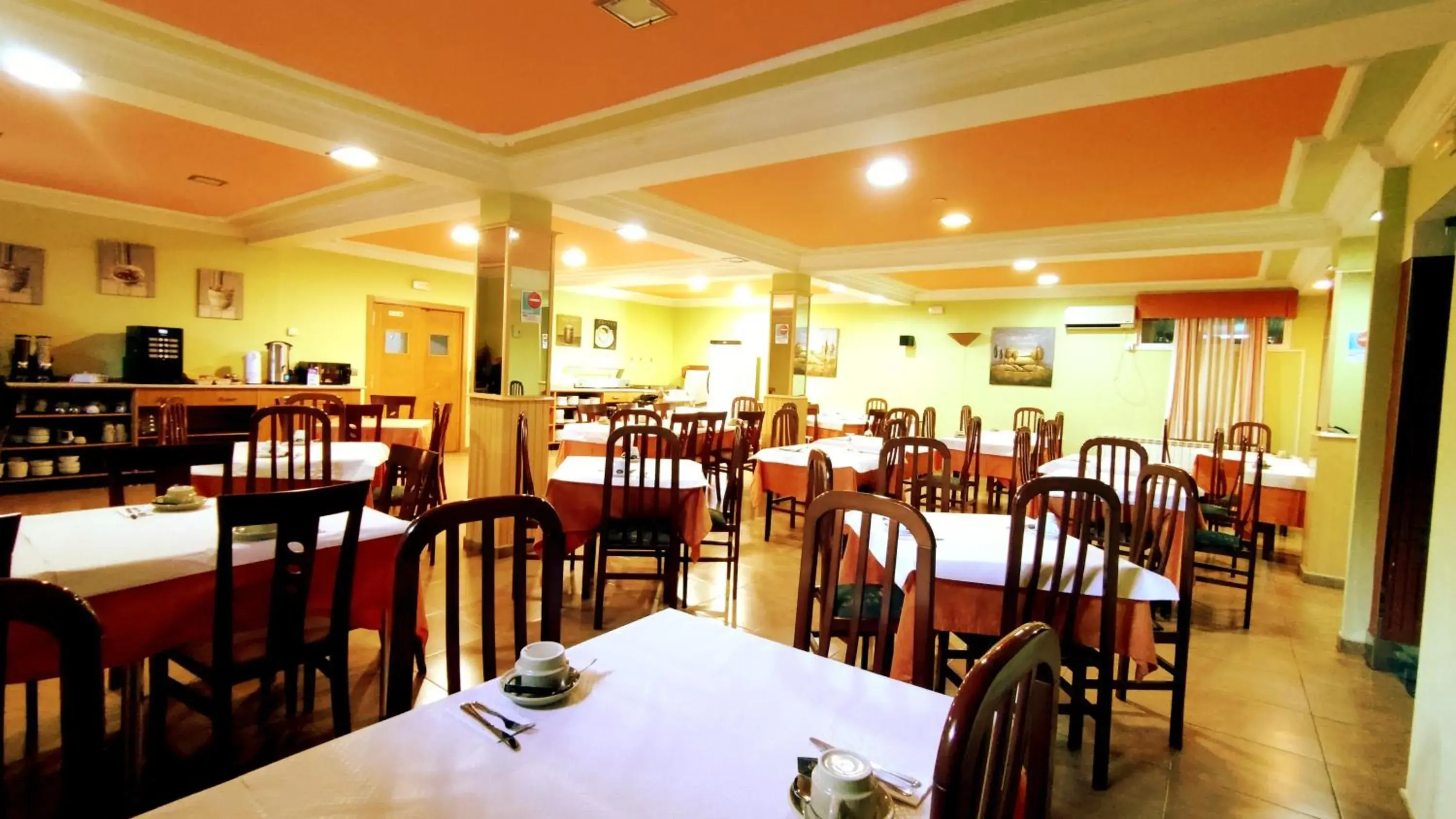 Dining area, Restaurant/Places to Eat in Hotel Baixamar