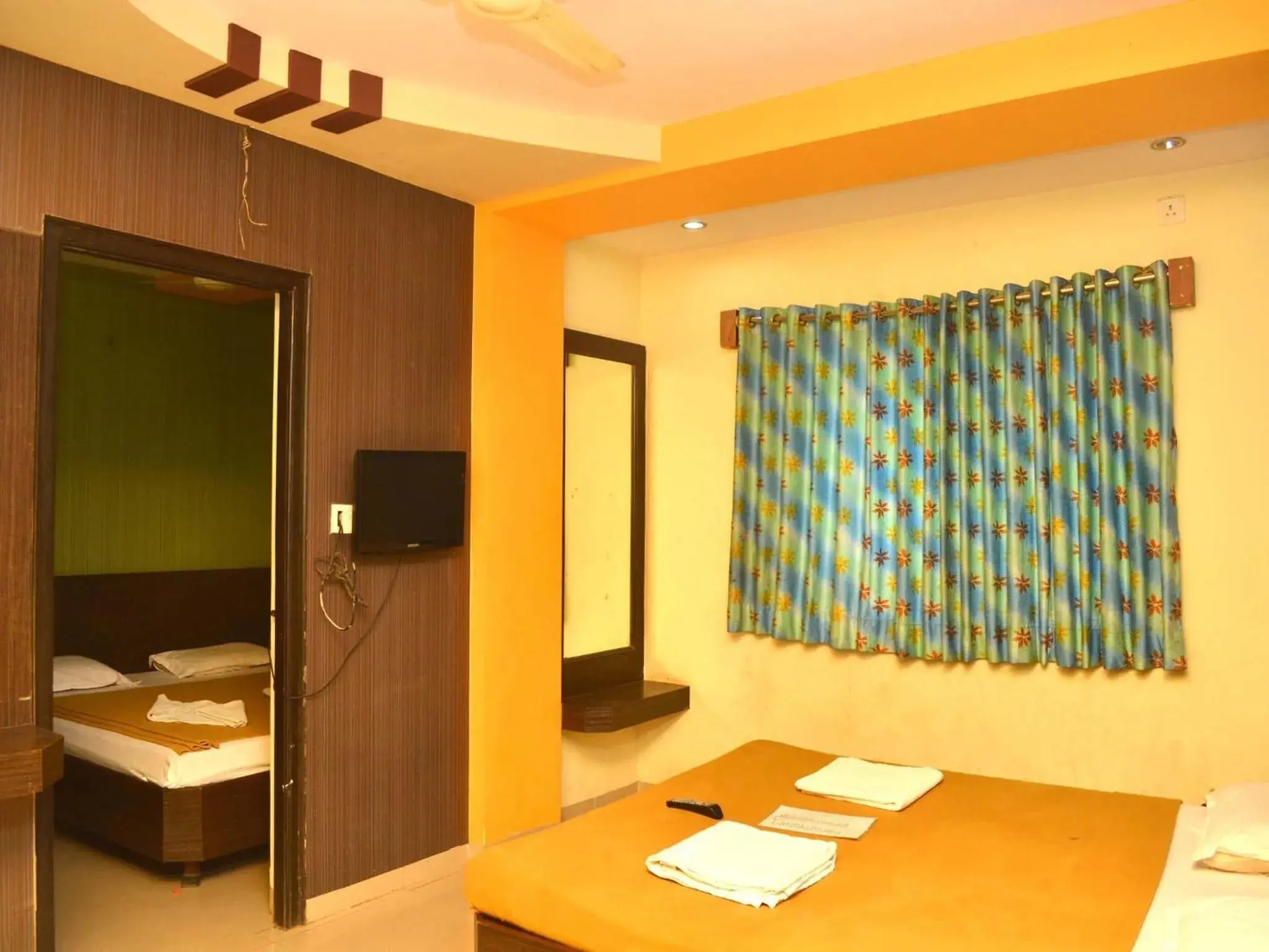 Standard Quadruple Room with Fan in Hotel Sai Kamal