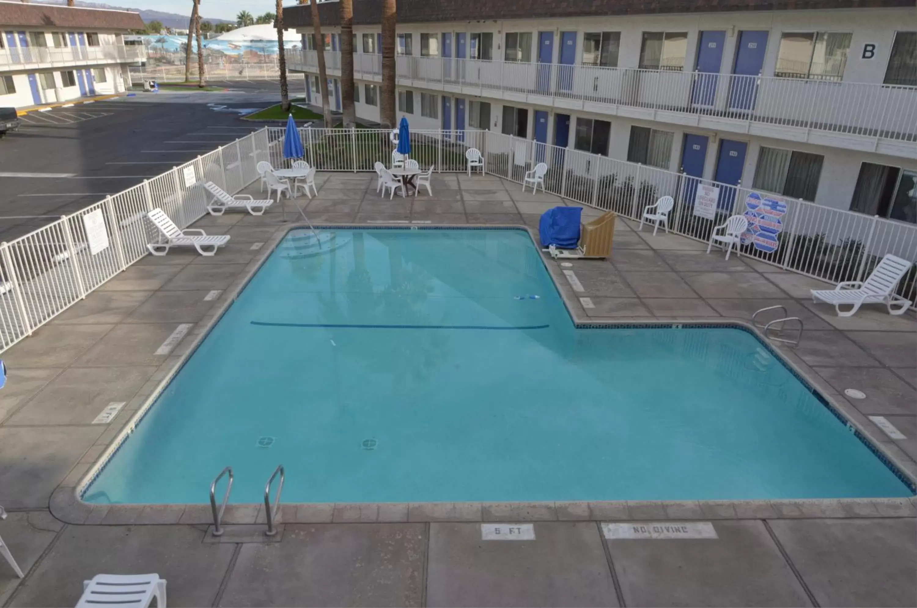 Swimming pool, Pool View in Motel 6-Indio, CA - Palm Springs