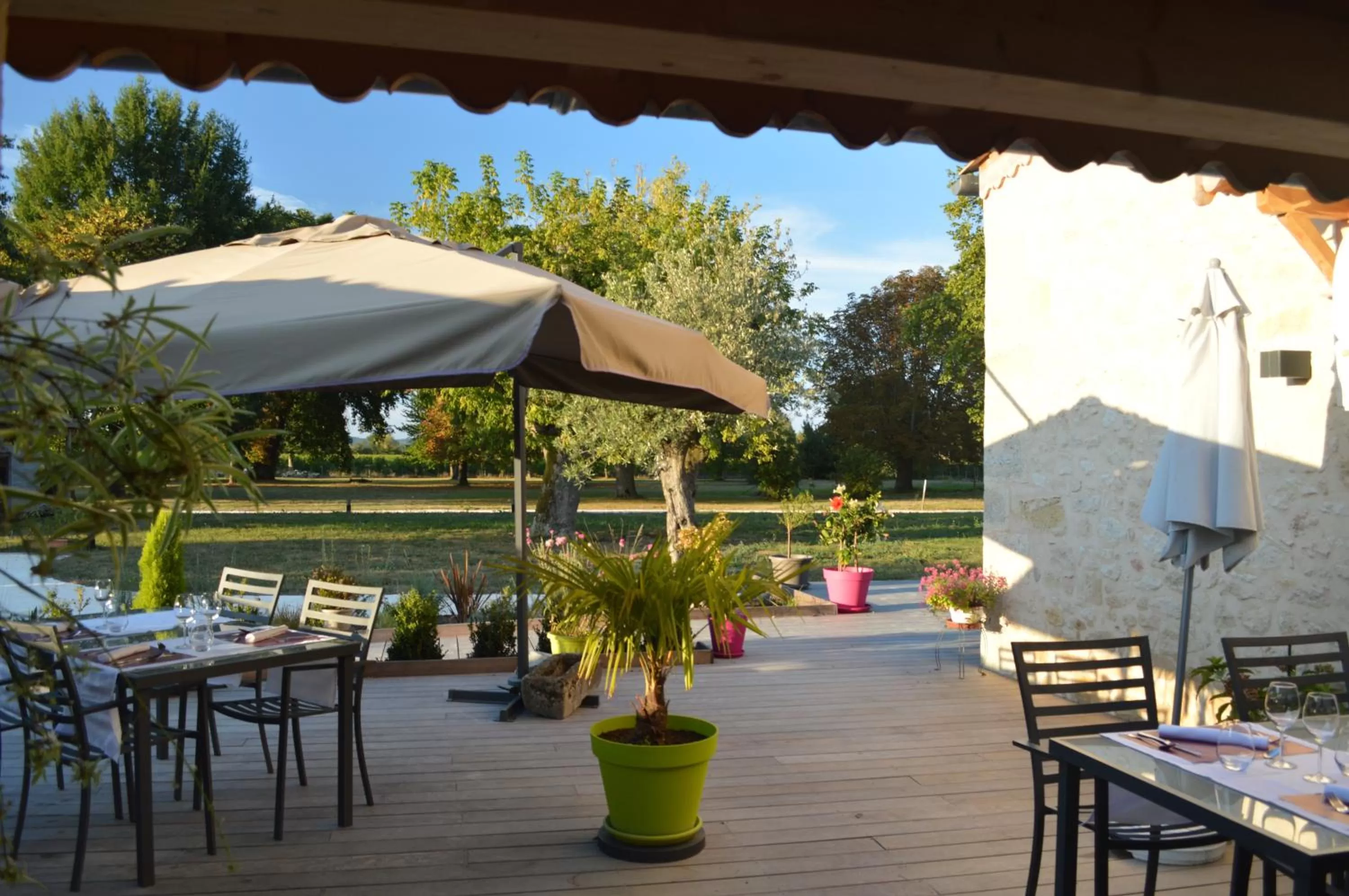 Restaurant/places to eat in Logis- Hôtel Spa Restaurant l'Epicurial