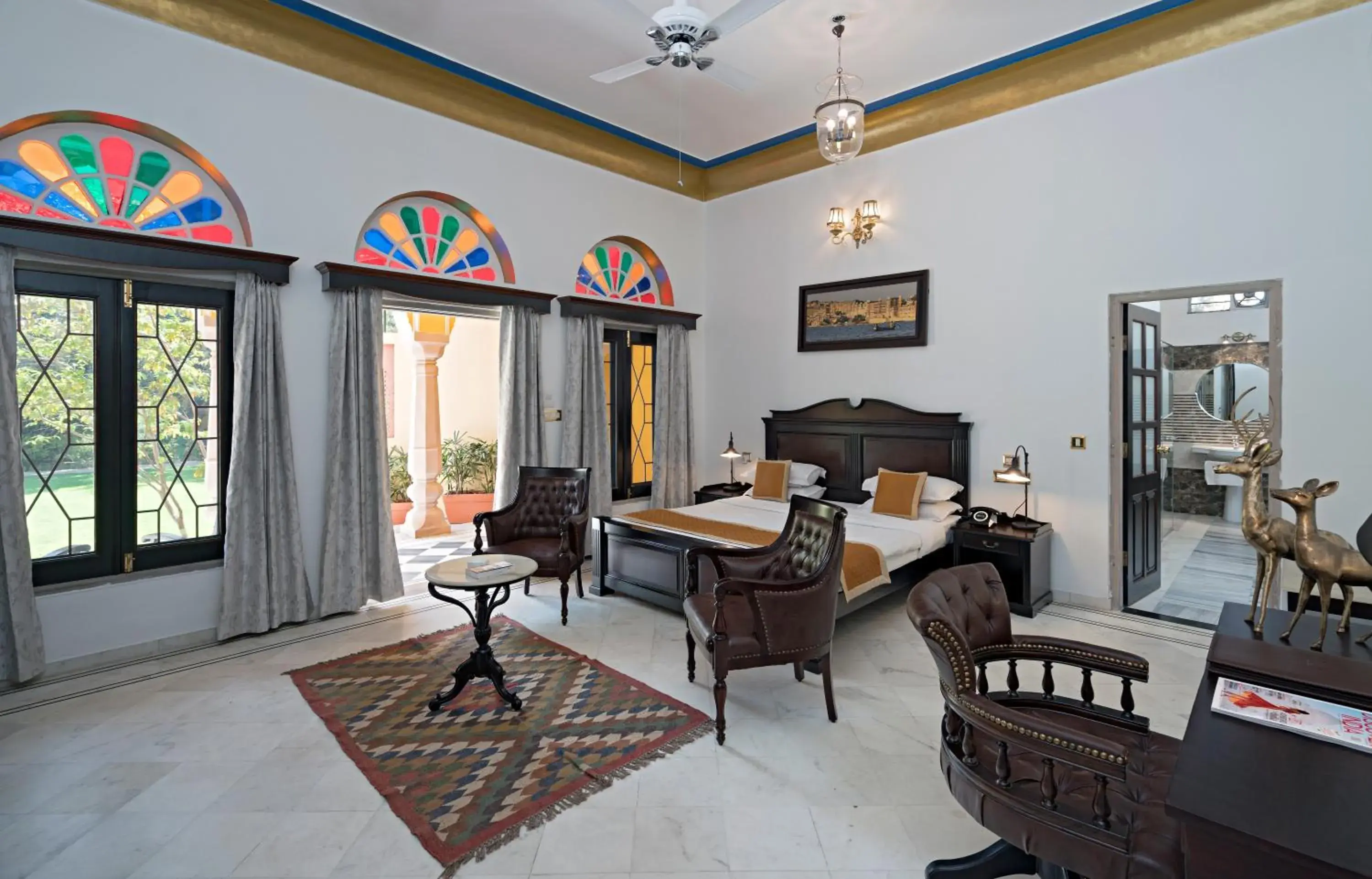 Bed, Seating Area in Hotel Narain Niwas Palace