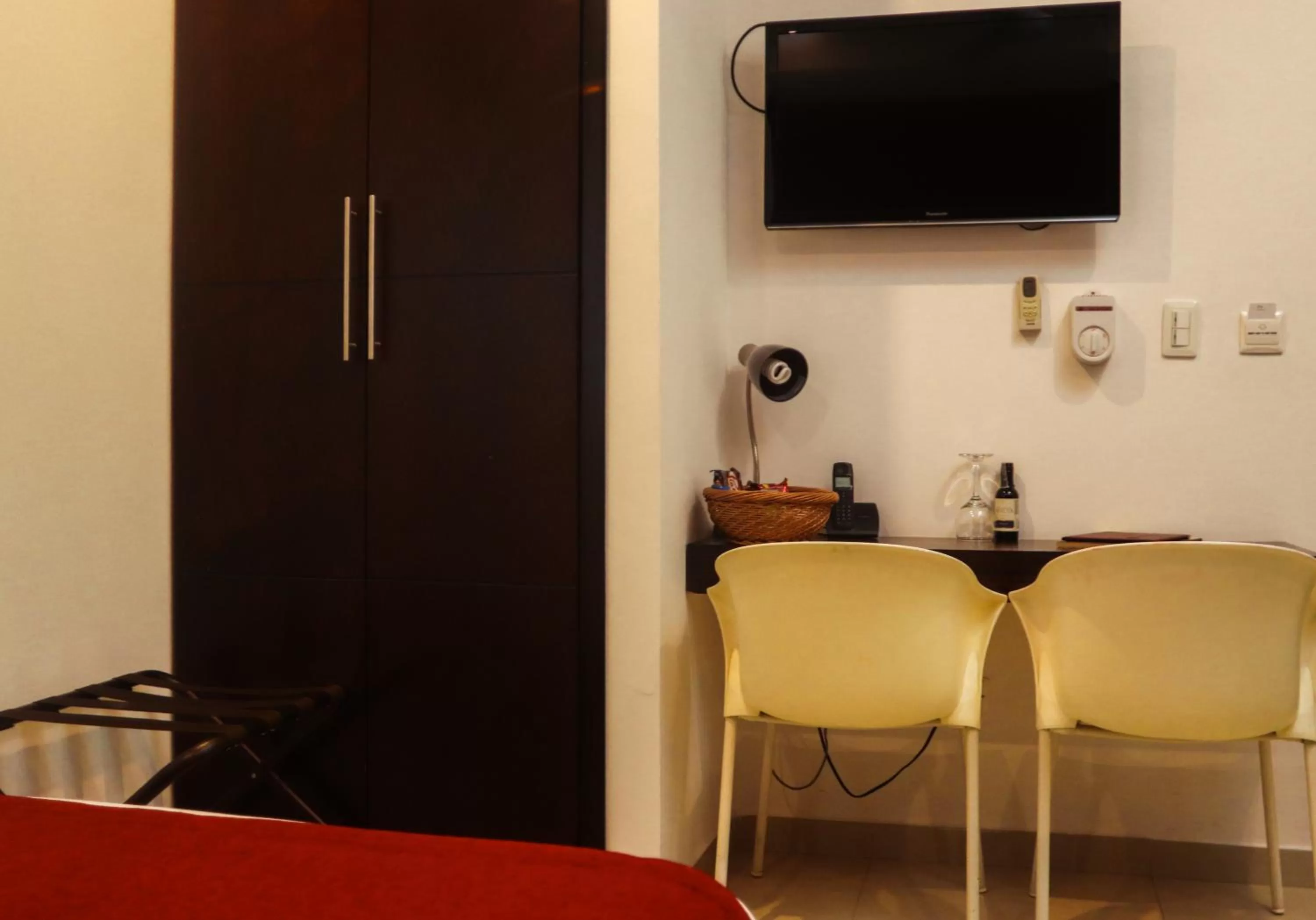 Seating area in Hotel Buenos Aires