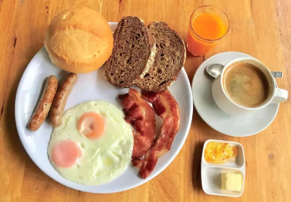 Breakfast, Food in Narawan Hotel, Hua Hin