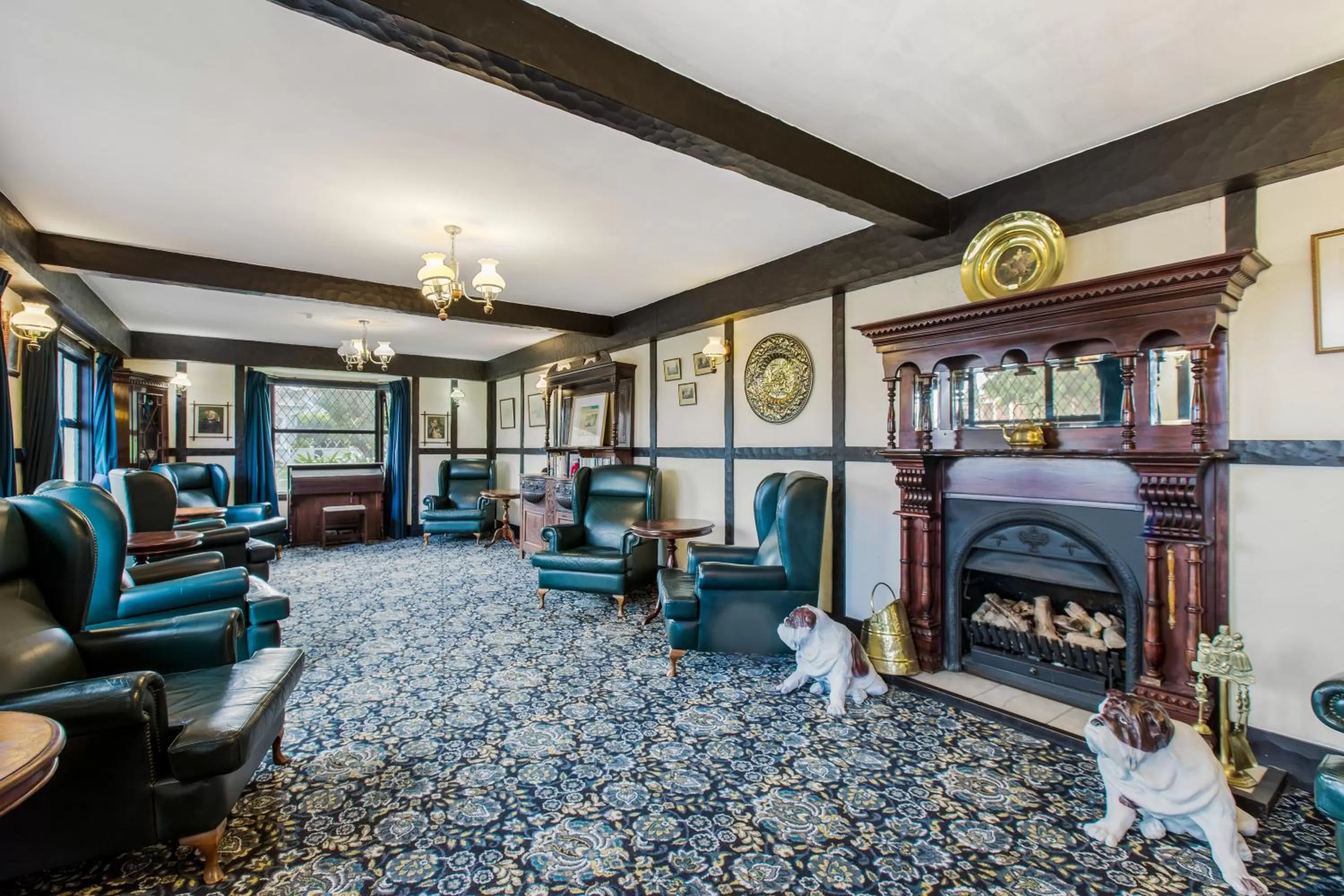 Lobby or reception in The Surrey Hotel