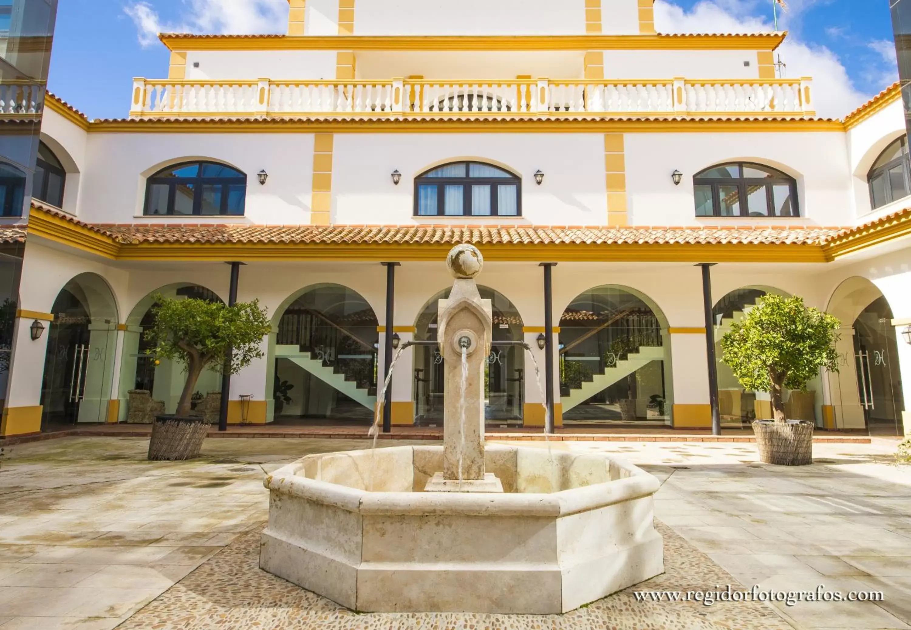 Property building in Hospedium Hotel Cortijo Santa Cruz Property building in Hospedium Hotel Cortijo Santa Cruz