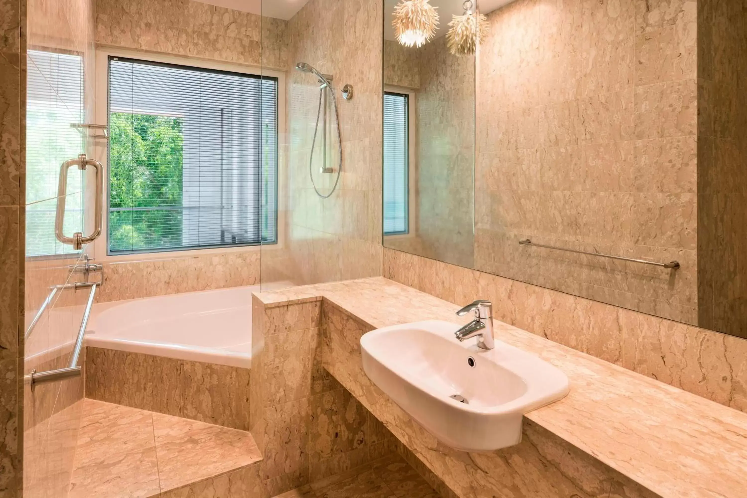 Bathroom in Sheraton Grand Mirage Resort, Port Douglas