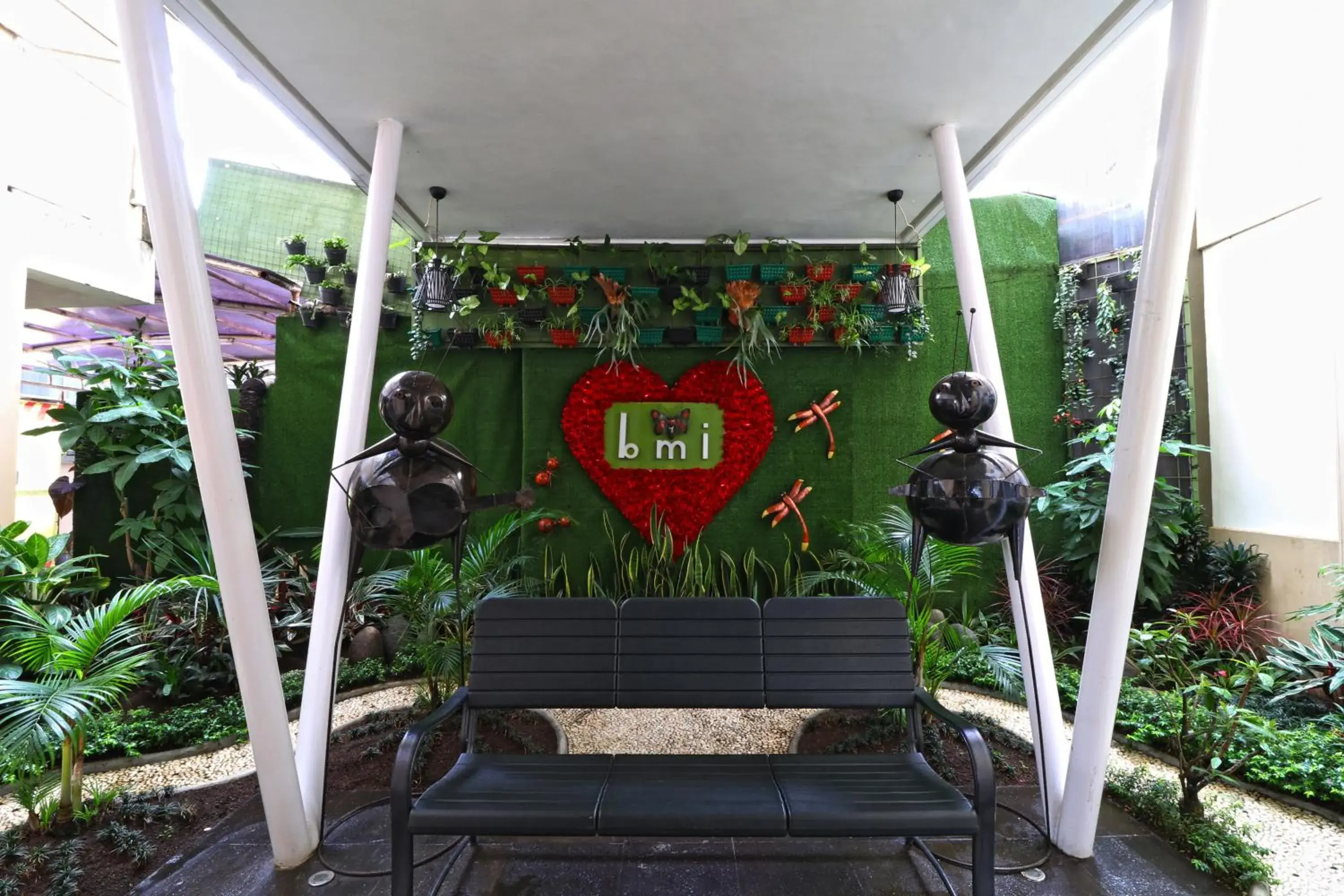 Garden in Hotel Bumi Makmur Indah Lembang