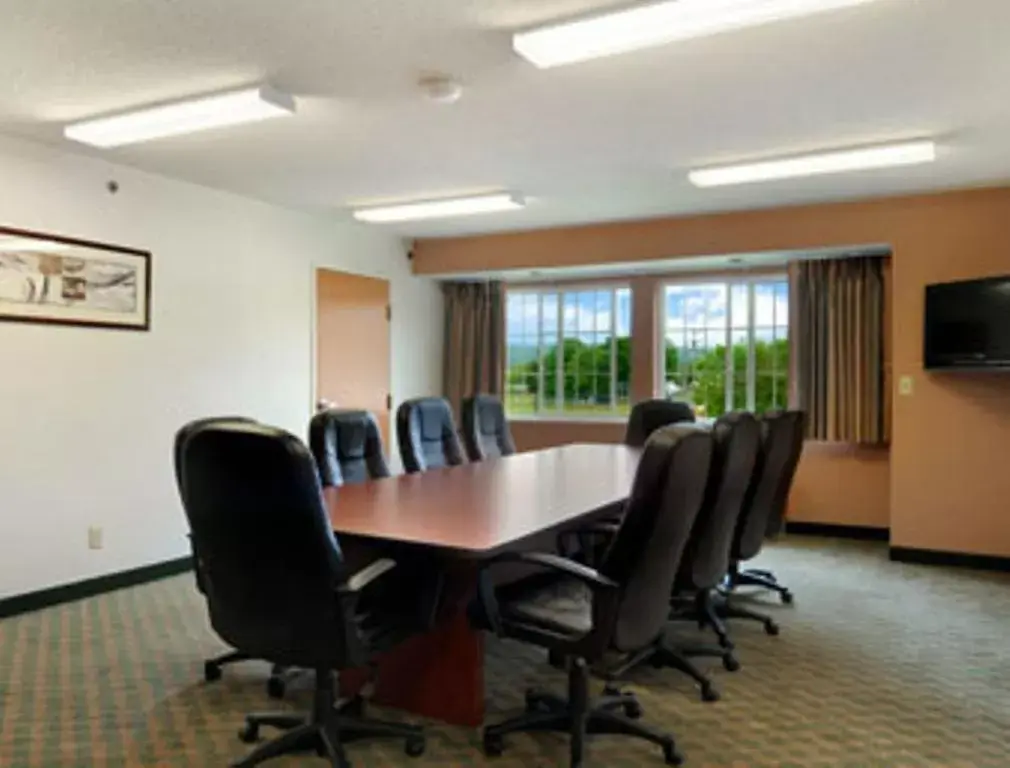 Meeting/conference room in Microtel Inn & Suites by Wyndham Wellsville