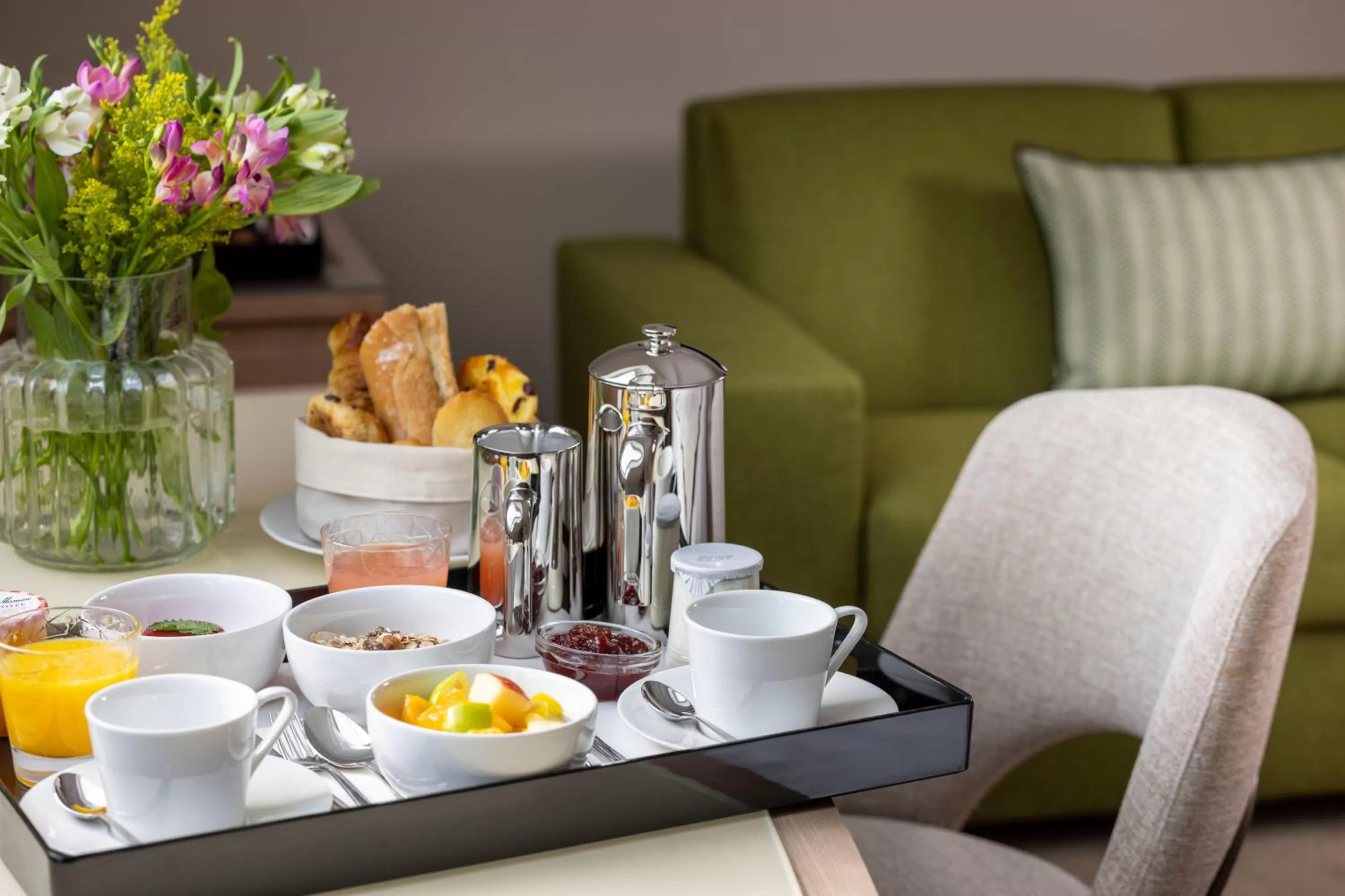 Breakfast in Hotel Duminy-Vendome