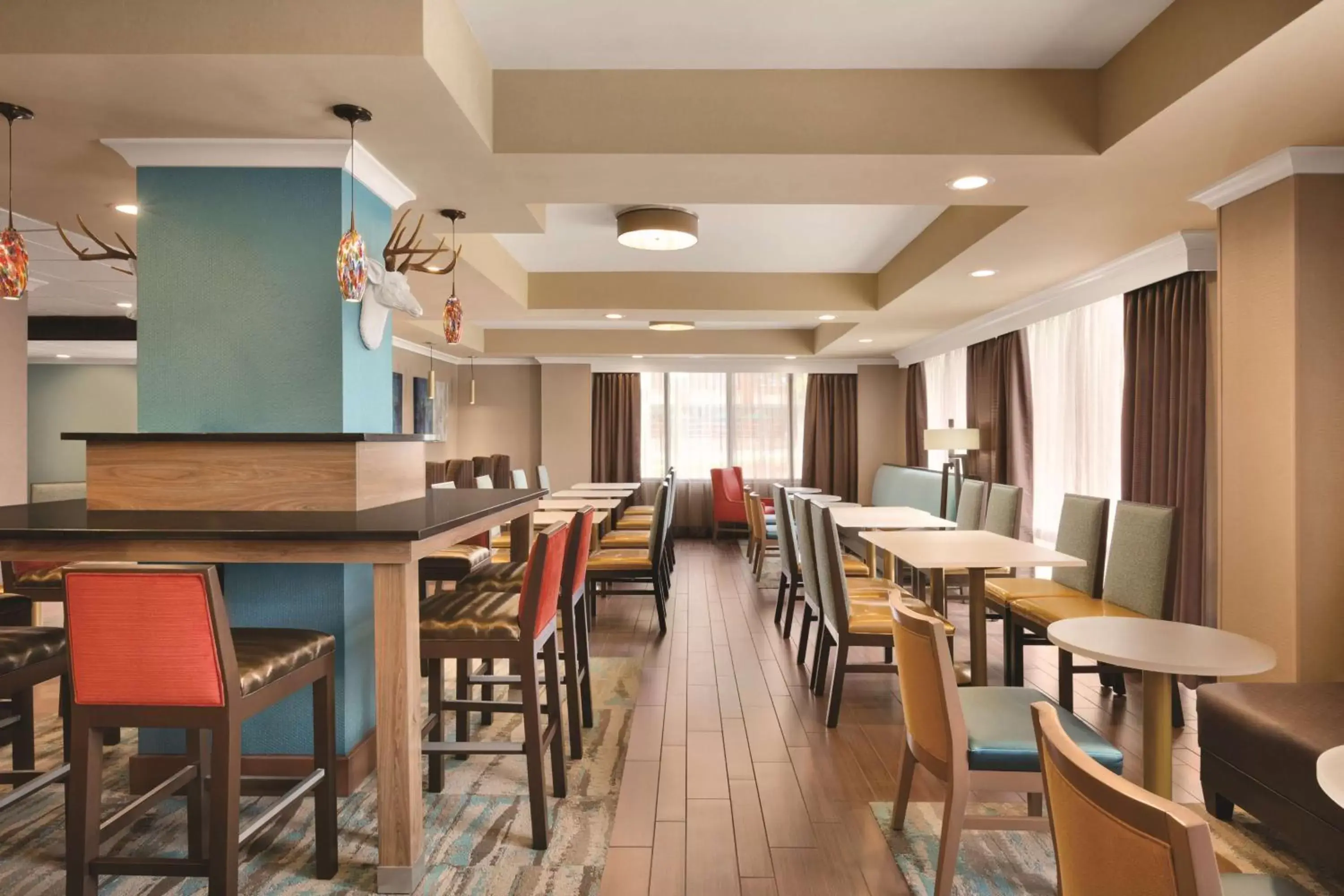 Lobby or reception, Restaurant/Places to Eat in Hampton Inn Atlanta-Buckhead