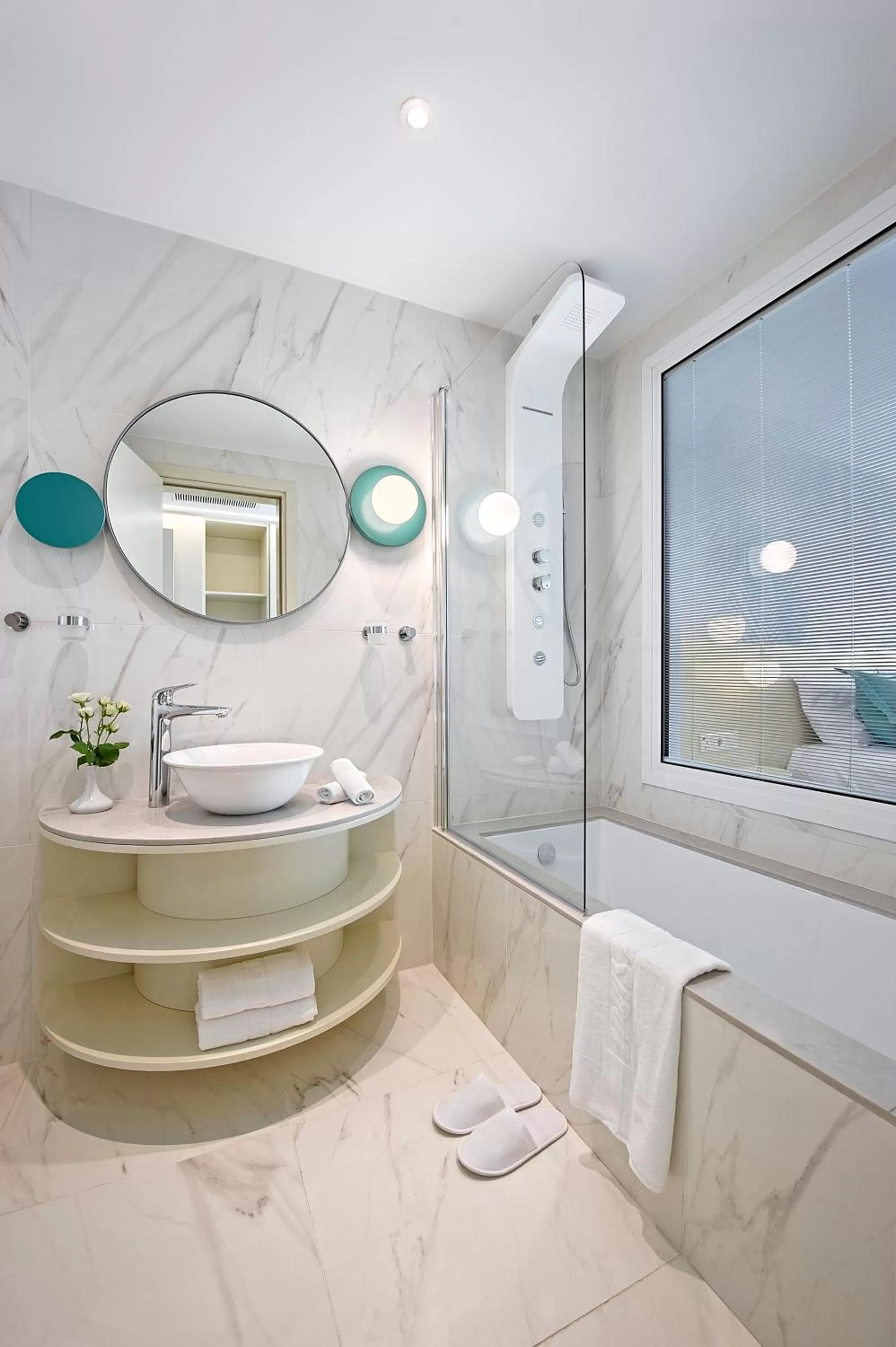 Bathroom, Bed in Ivi Mare - Designed for Adults by Louis Hotels