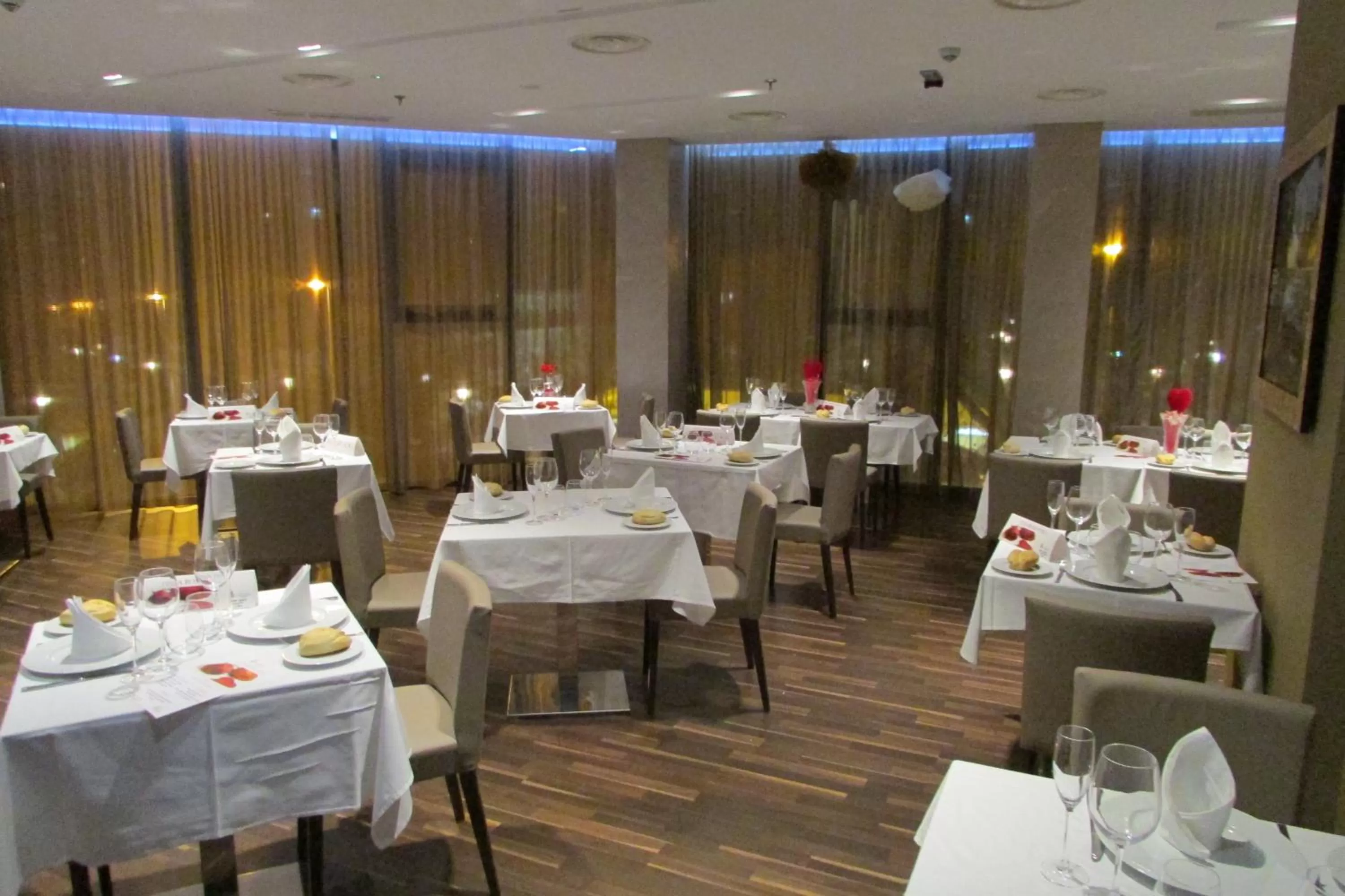 Restaurant/places to eat in Hotel Santa Eulalia