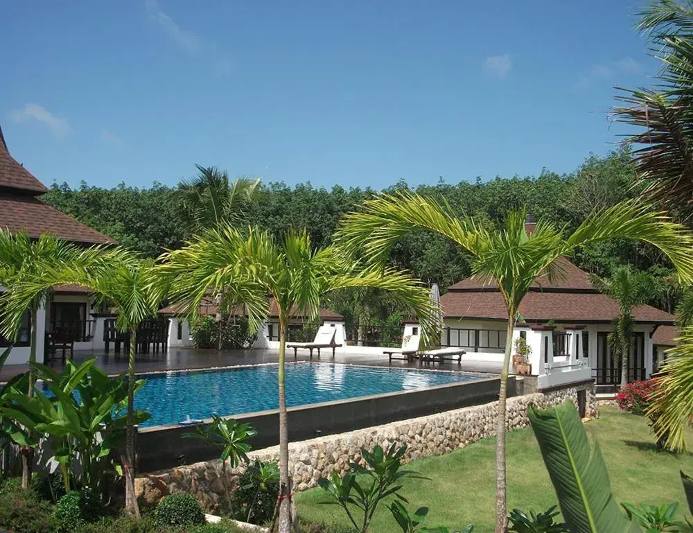 Pool view, Swimming Pool in Leelawadee Garden Resort