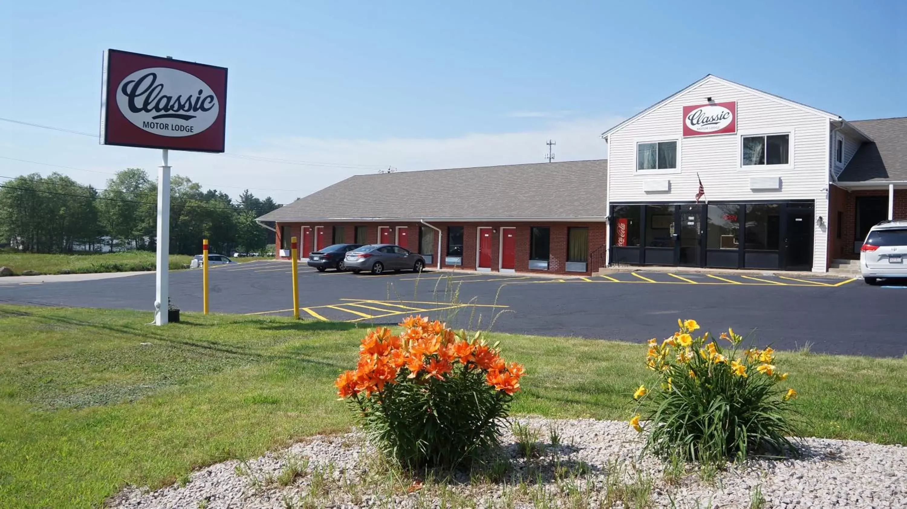 Facade/entrance, Property Building in Classic Motor Lodge Providence - West Greenwich