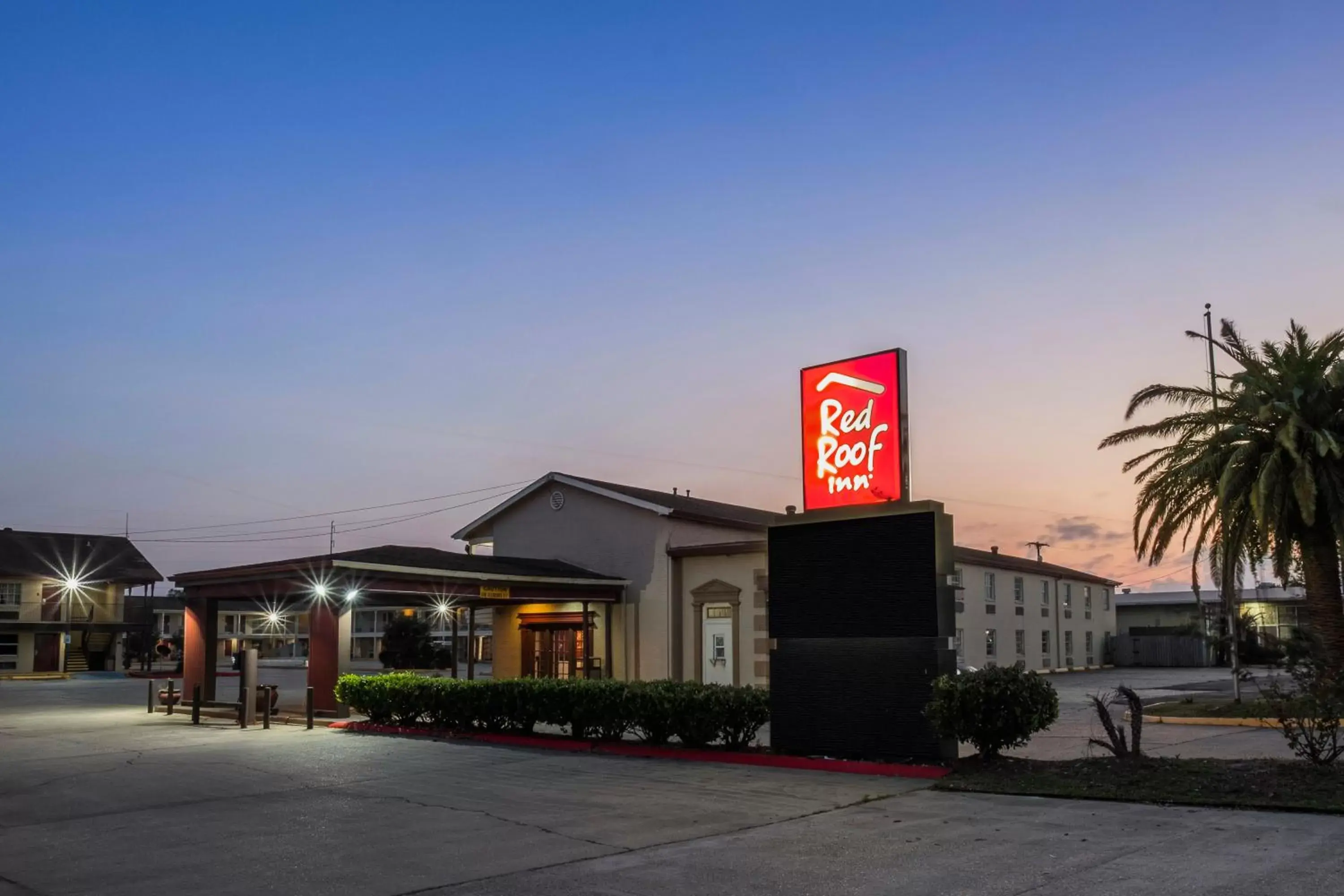 Property Building in Red Roof Inn Morgan City