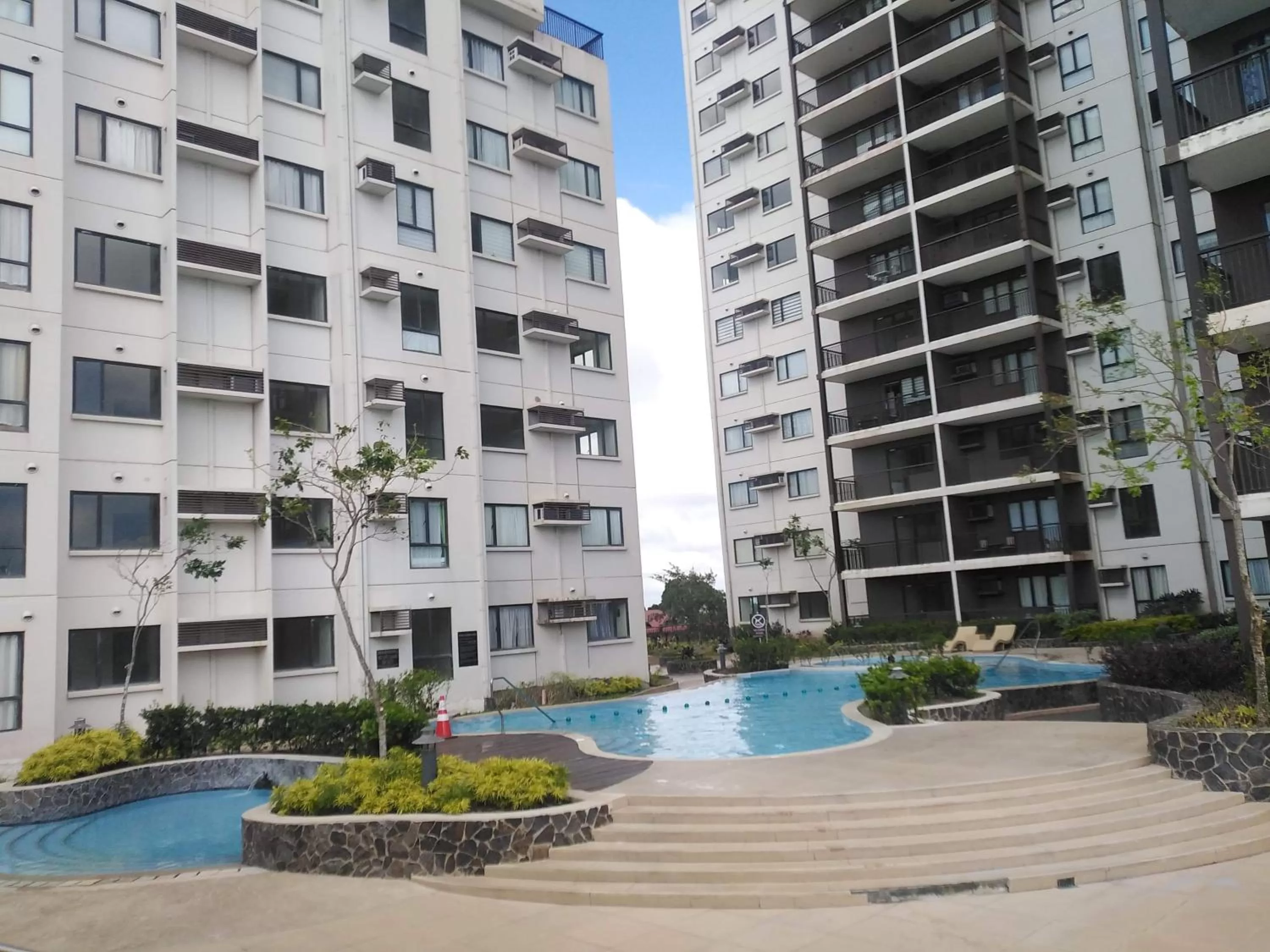 Pool view in 1Tagaytay