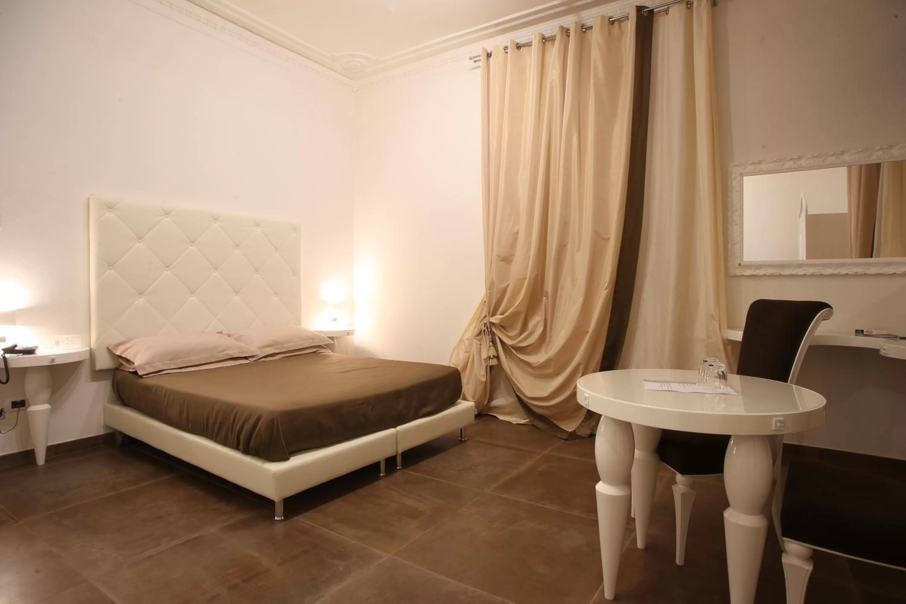 Bedroom, Bed in Hotel Columbia Wellness & Spa