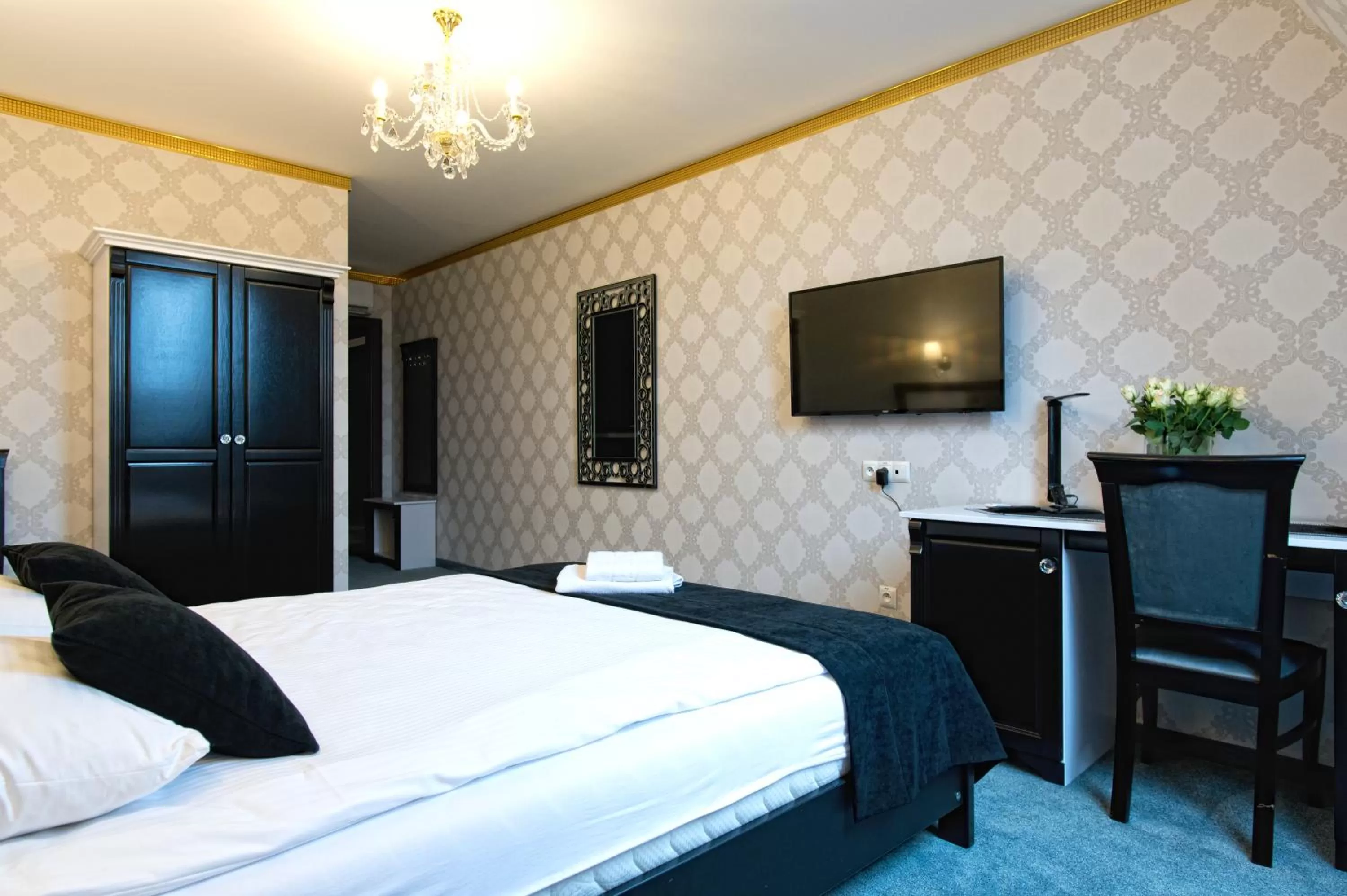 Photo of the whole room, Bed in Hotel Campari