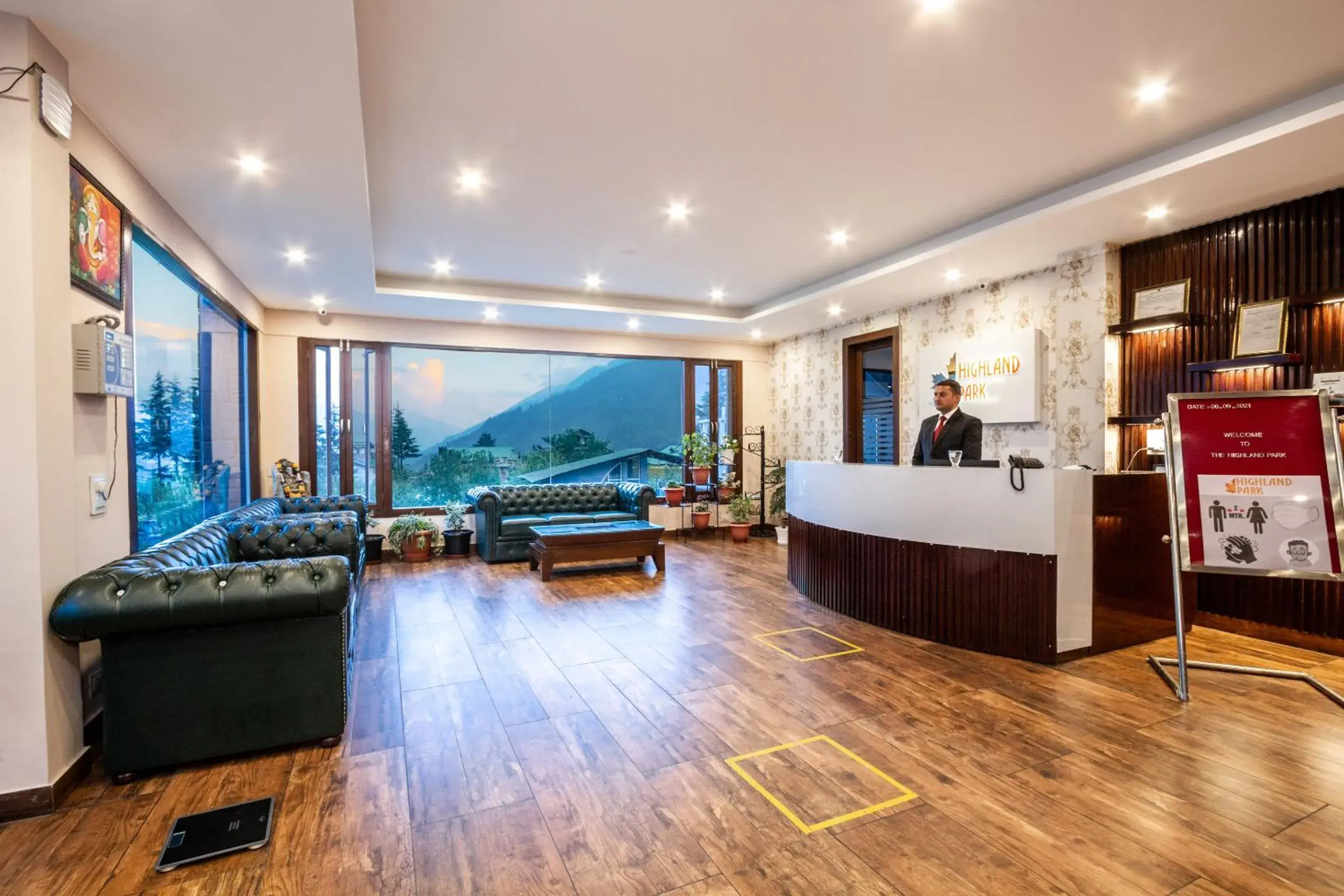 Lobby or reception in The Highland Park - A Truly River side Resort Lobby or reception in The Highland Park - A Truly River side Resort