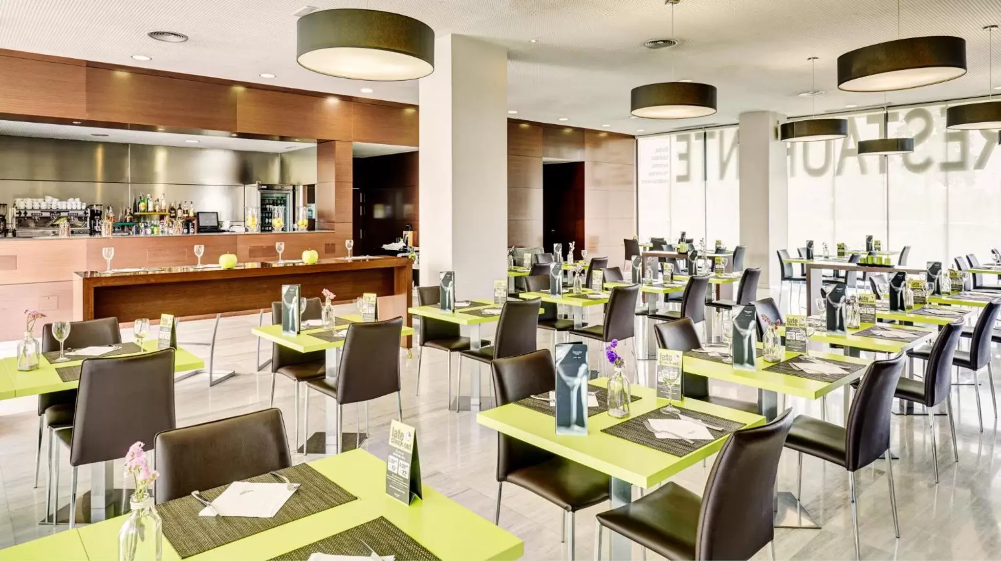 Restaurant/Places to Eat in Sercotel JC1 Murcia