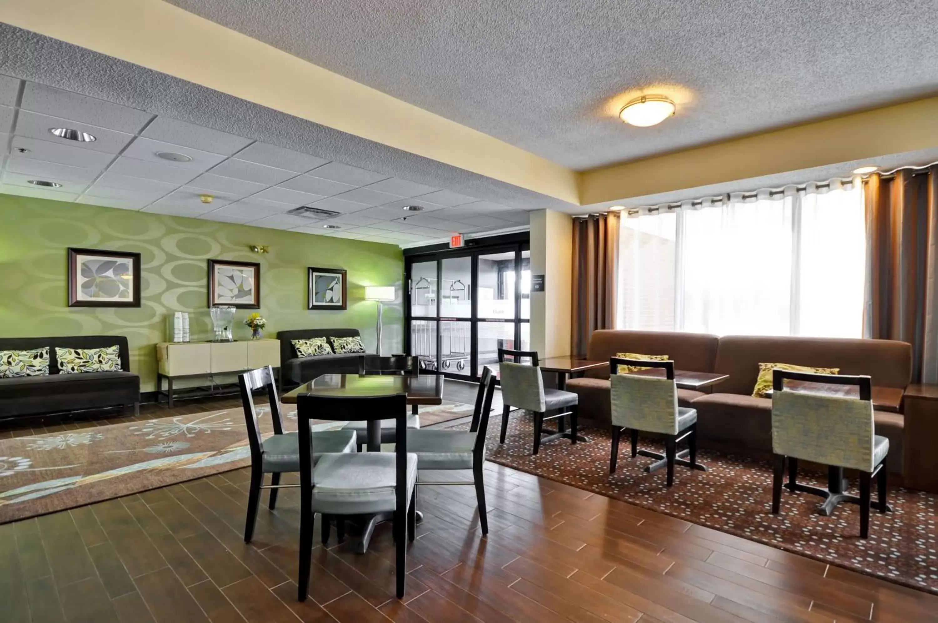 Dining area, Restaurant/Places to Eat in Hampton Inn Columbus/Dublin