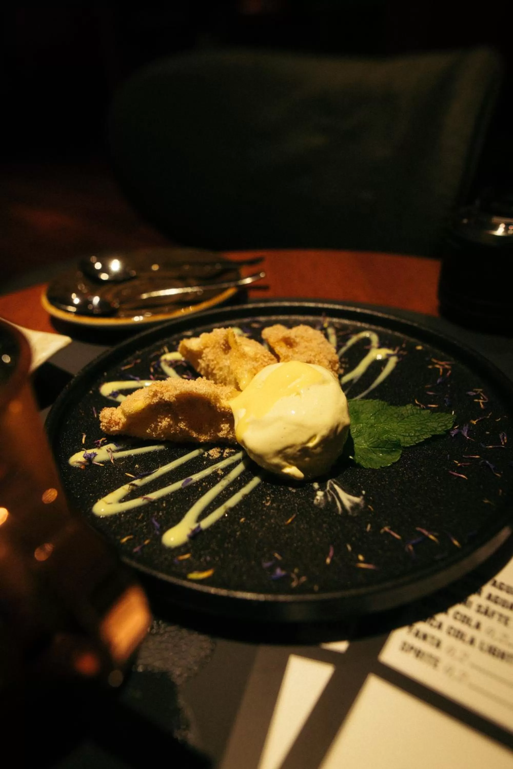 Food and drinks in Me and All Hotel Dusseldorf, by Hyatt