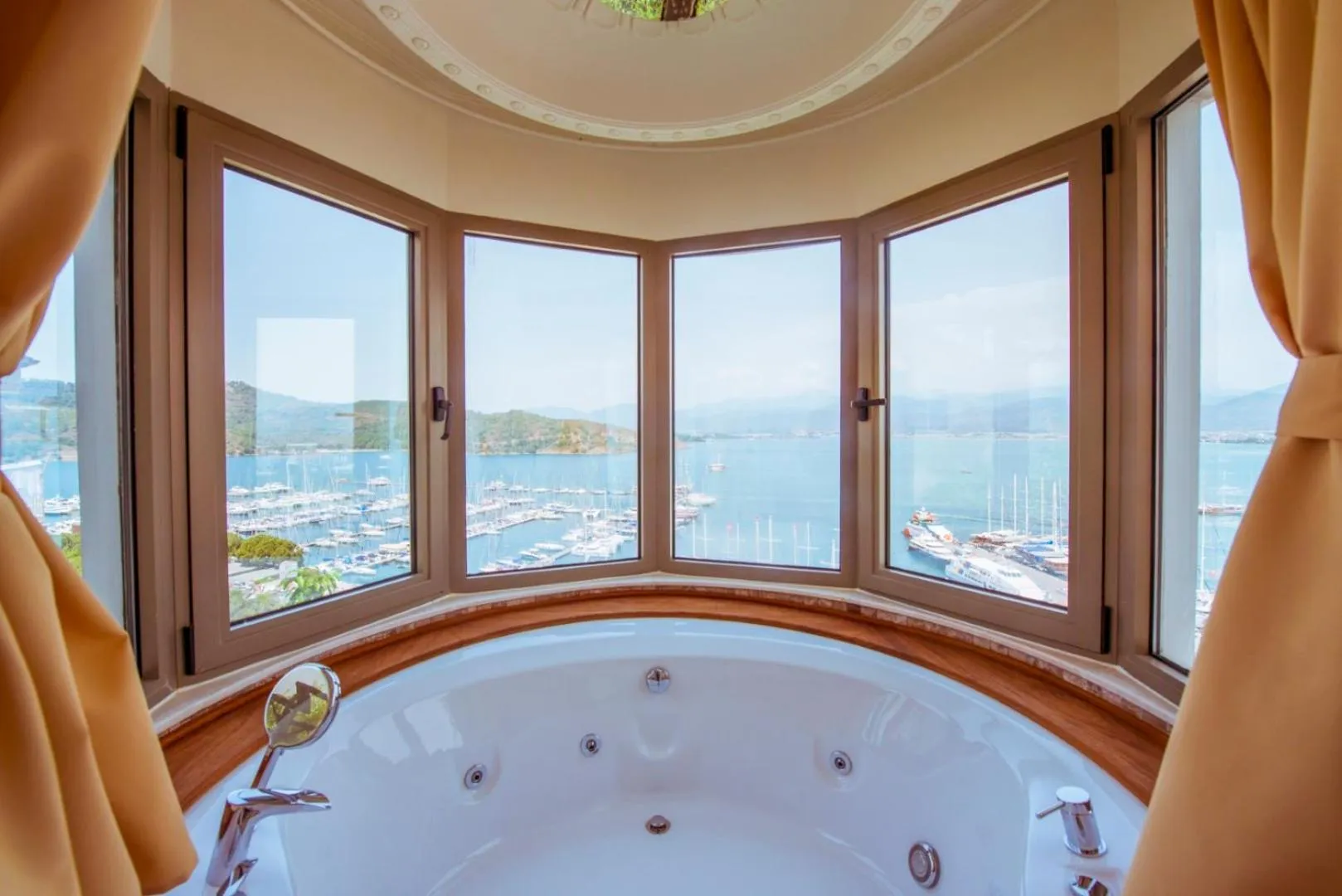 Nearby landmark in Casa Margot Hotel - Adults Only