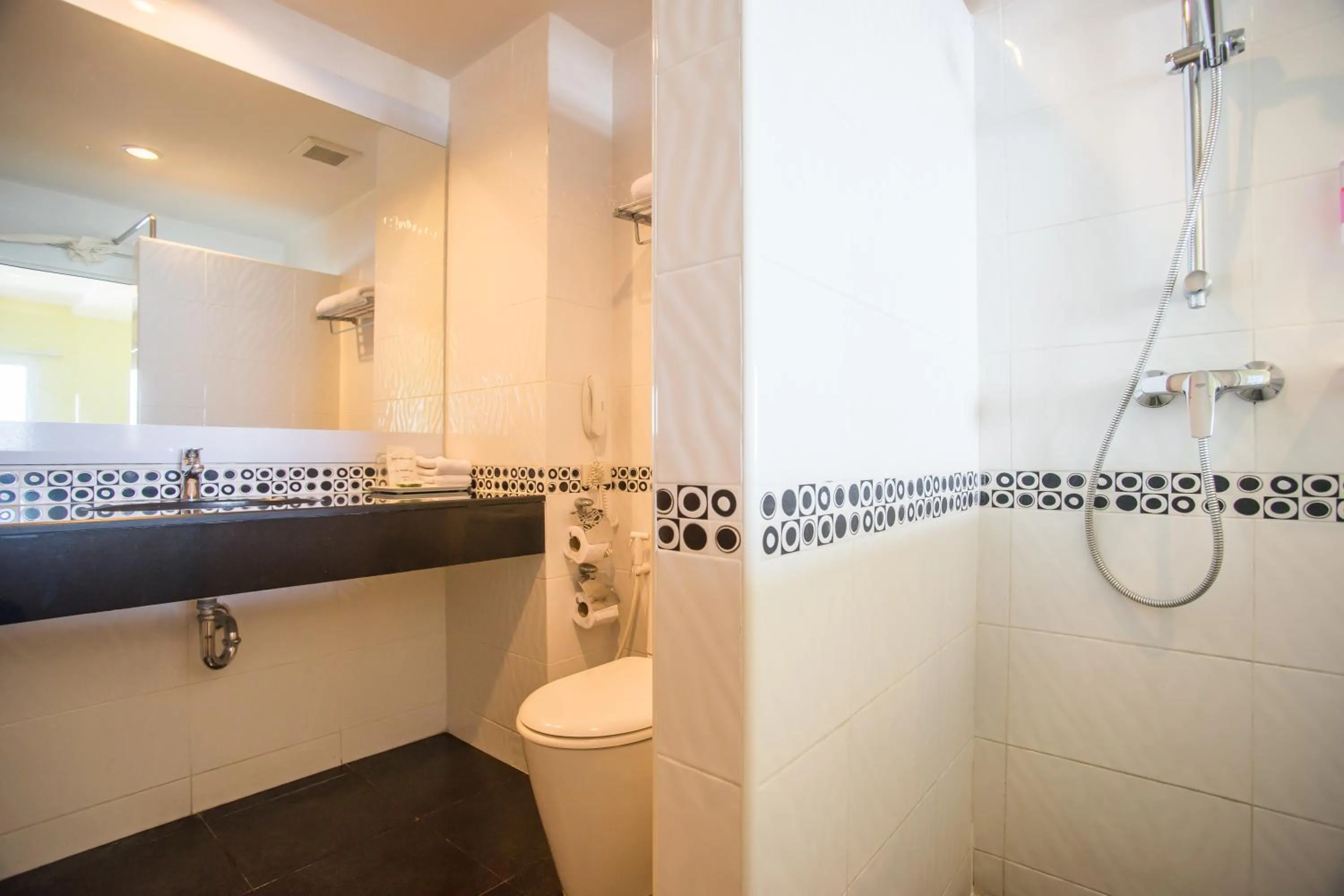 Bathroom in Best Bella Pattaya