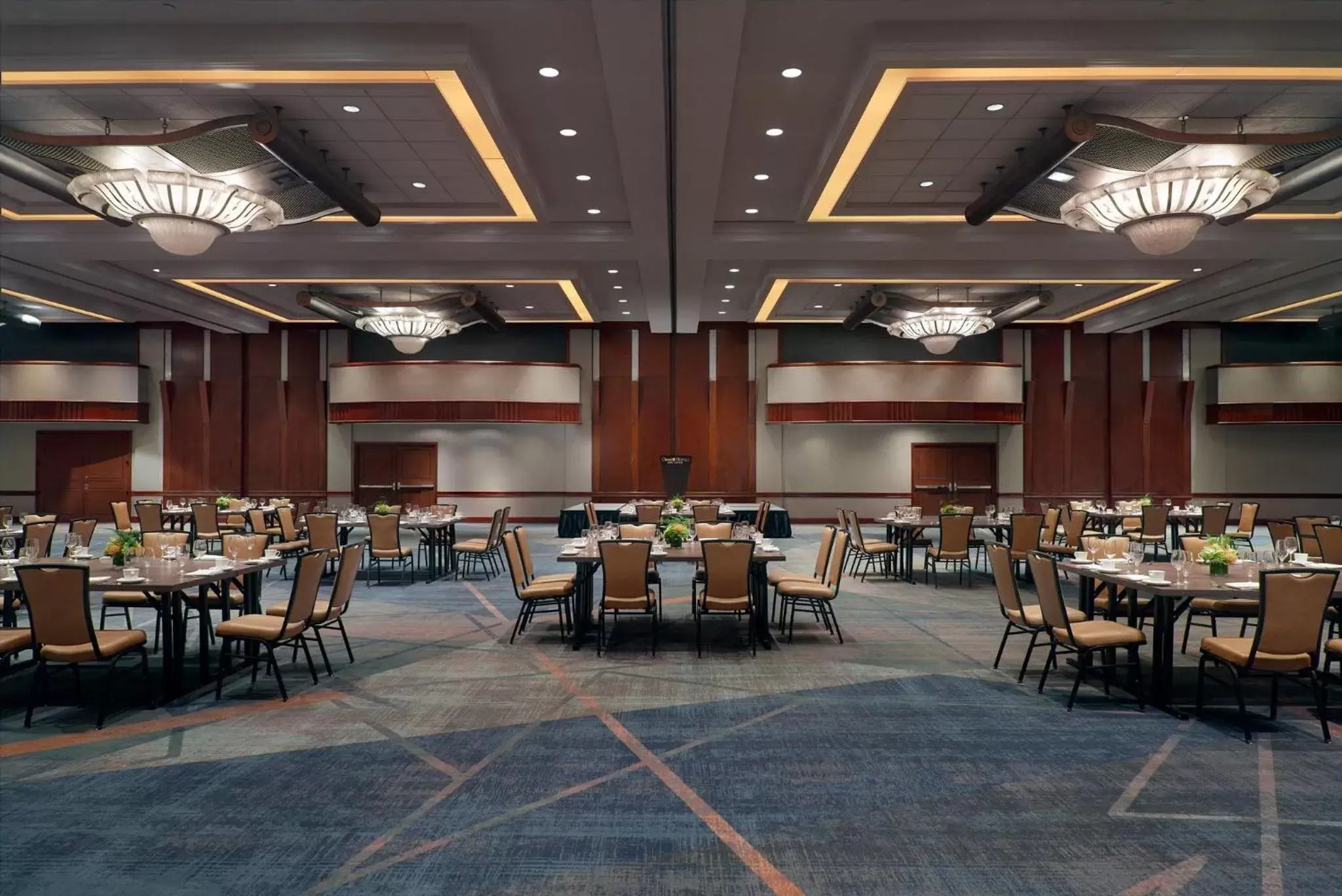 Banquet/Function facilities, Restaurant/Places to Eat in Omni Atlanta Hotel at CNN Center