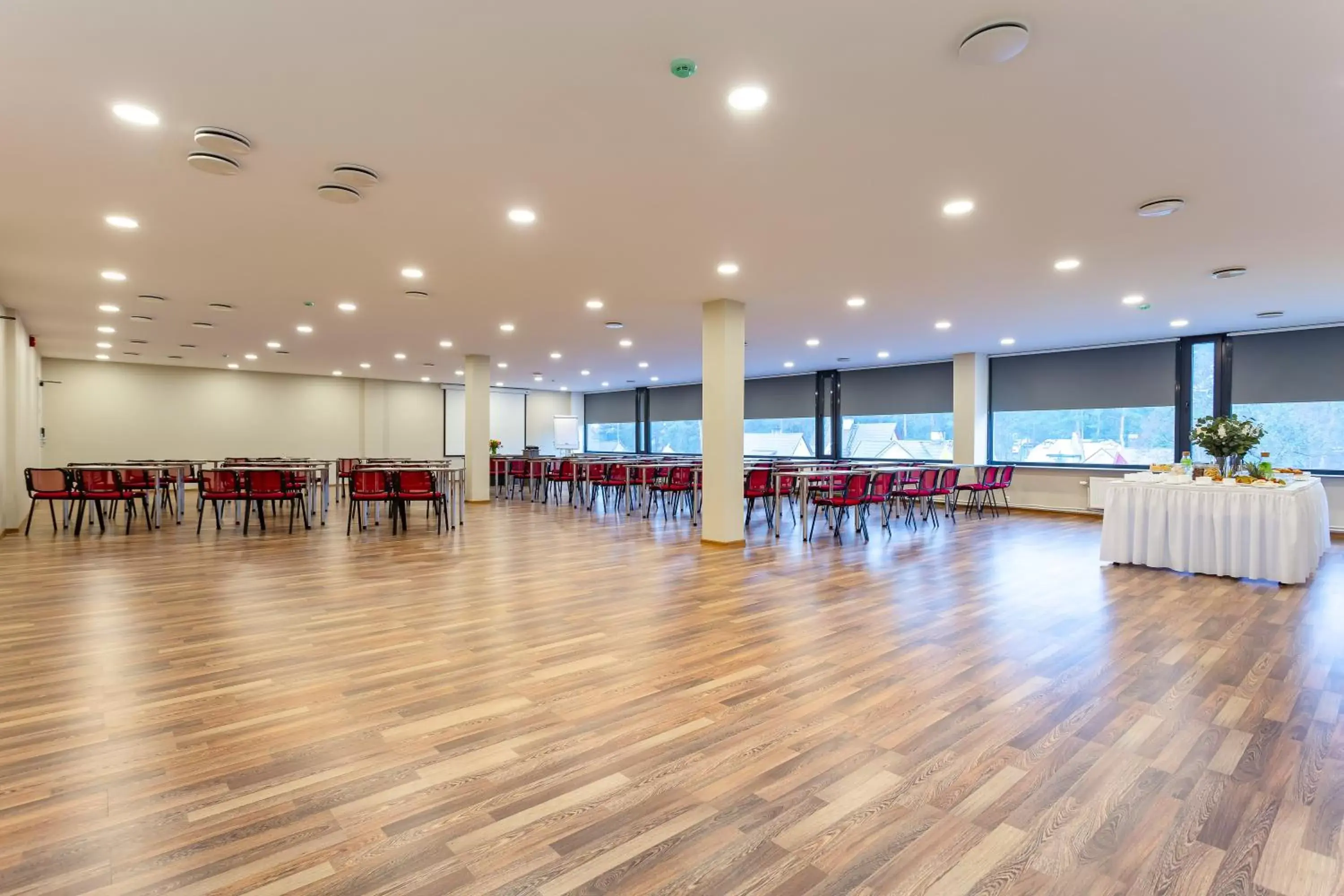 Banquet/Function facilities, Banquet Facilities in Hotel Dzingel