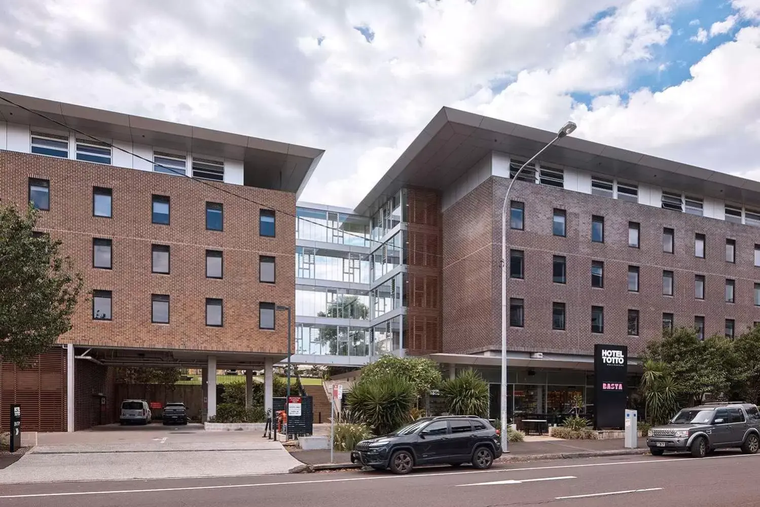Property Building in Hotel TOTTO Wollongong