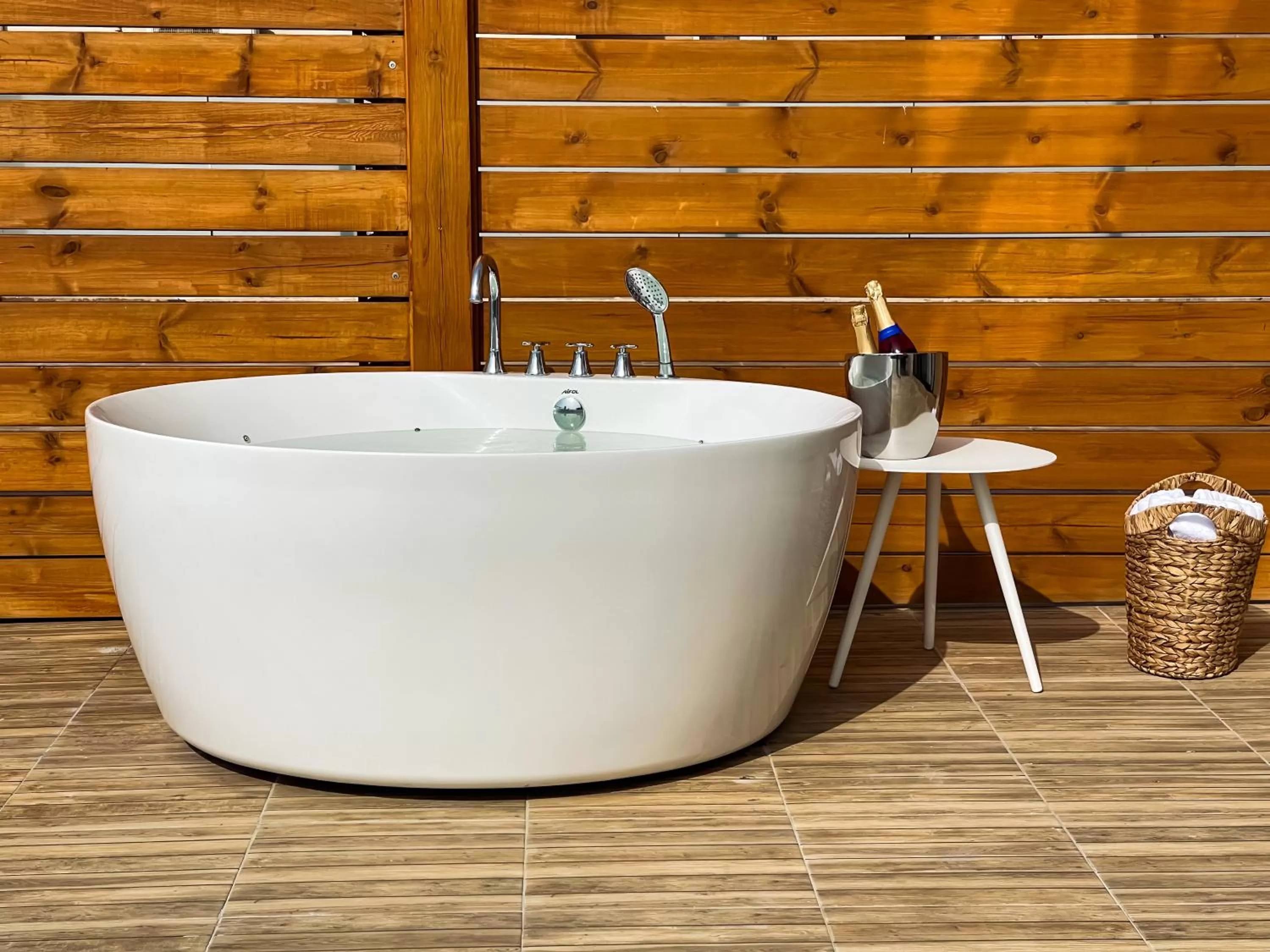 Share Suites Hotel Bat-Yam