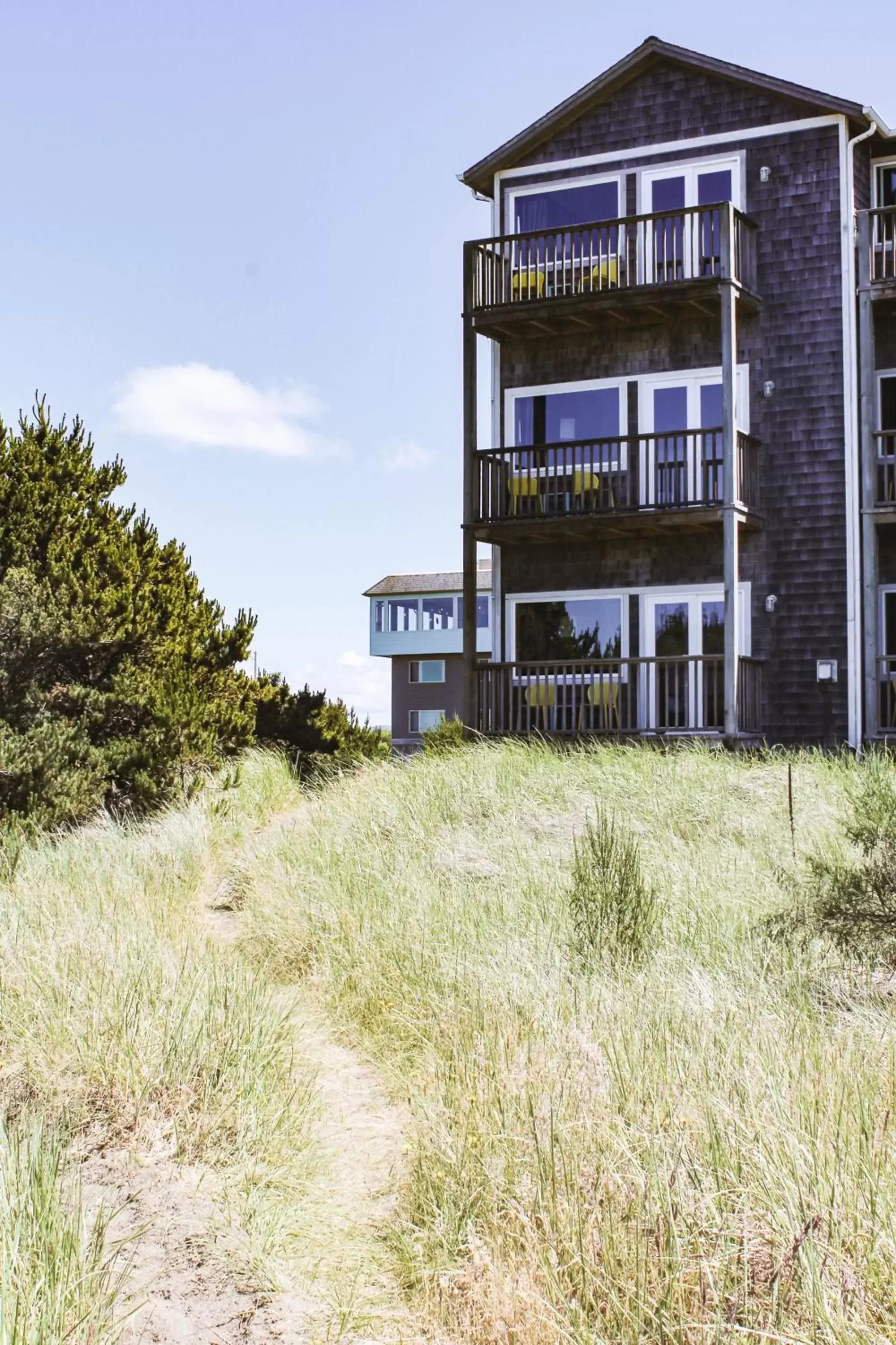 Property Building in Inn at Discovery Coast